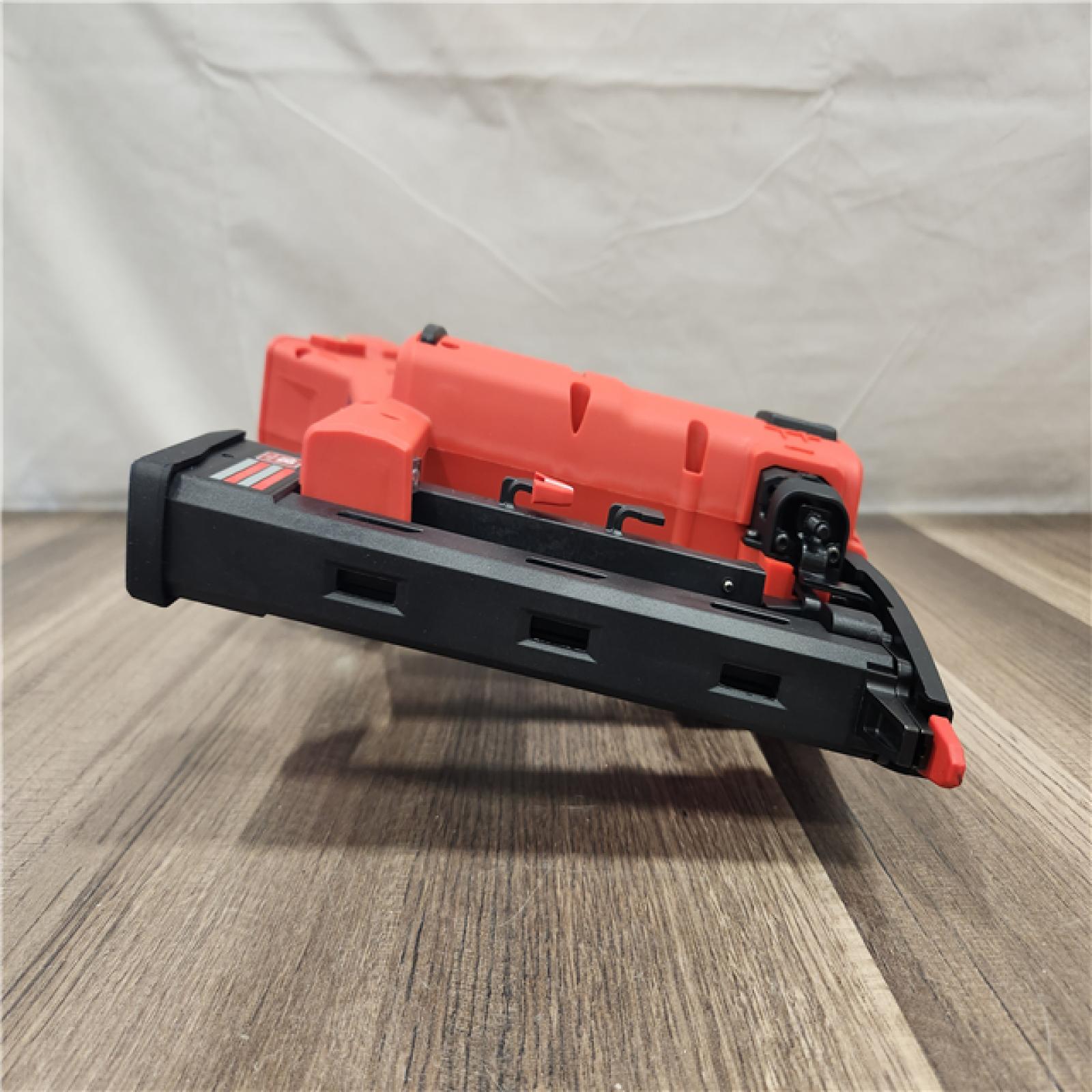AS-IS- MILWAUKEE FUEL 18V Cordless 18-Gauge 1/4 in. Narrow Crown Stapler (Tool-Only)