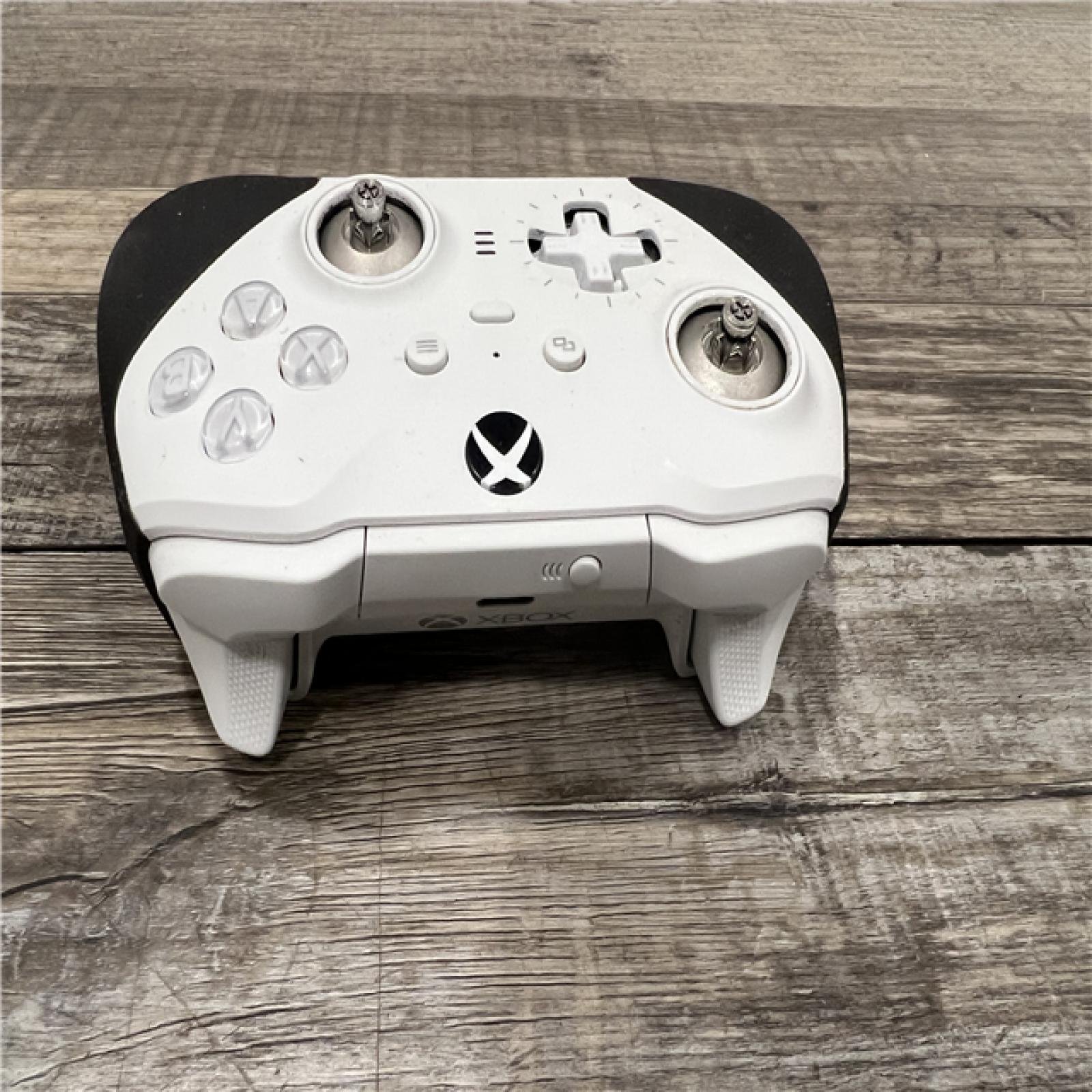 AS-IS Xbox Elite Series 2 Core Wireless Controller - White/Black