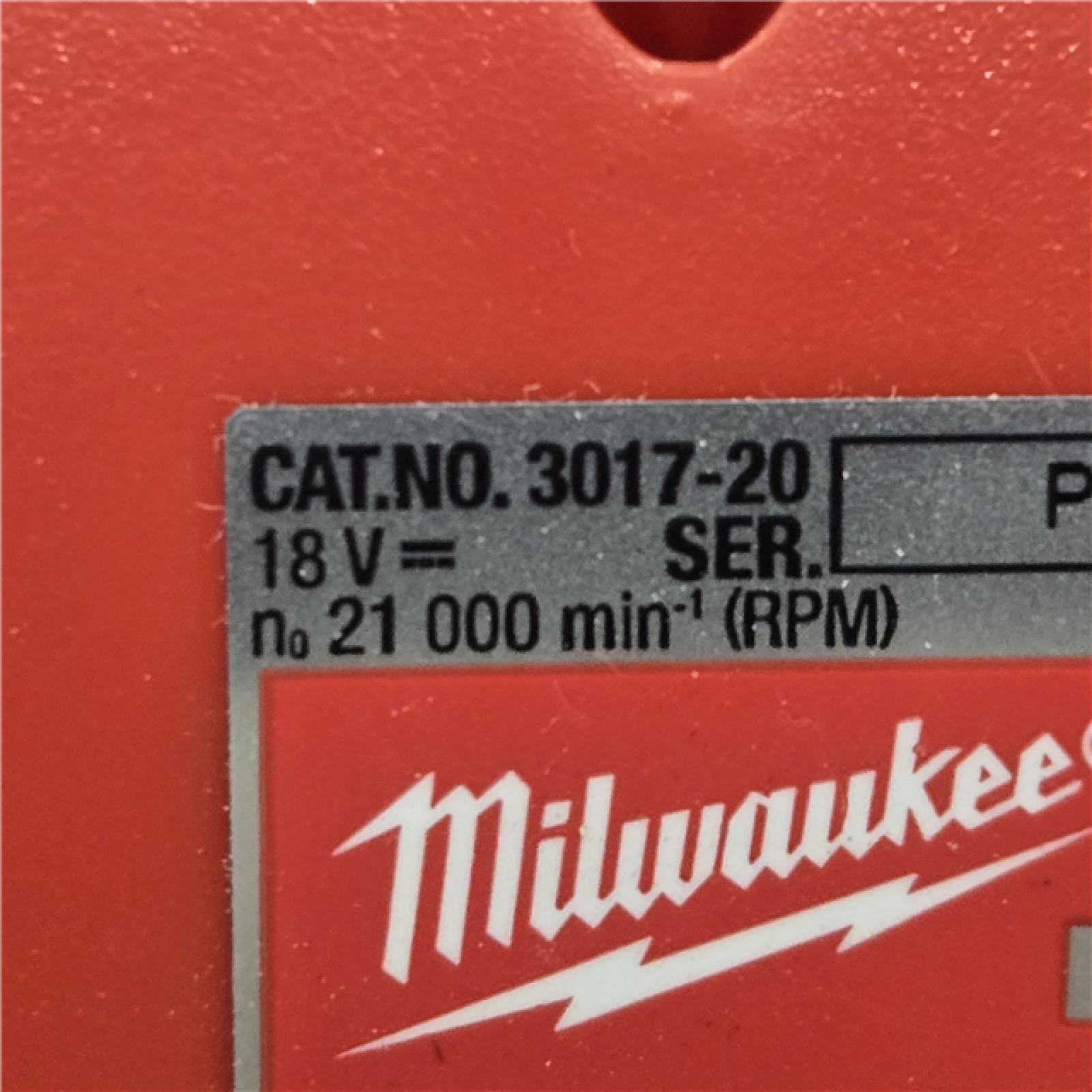 AS-IS Milwaukee M18 FUEL Blower Kit 3017-21HD