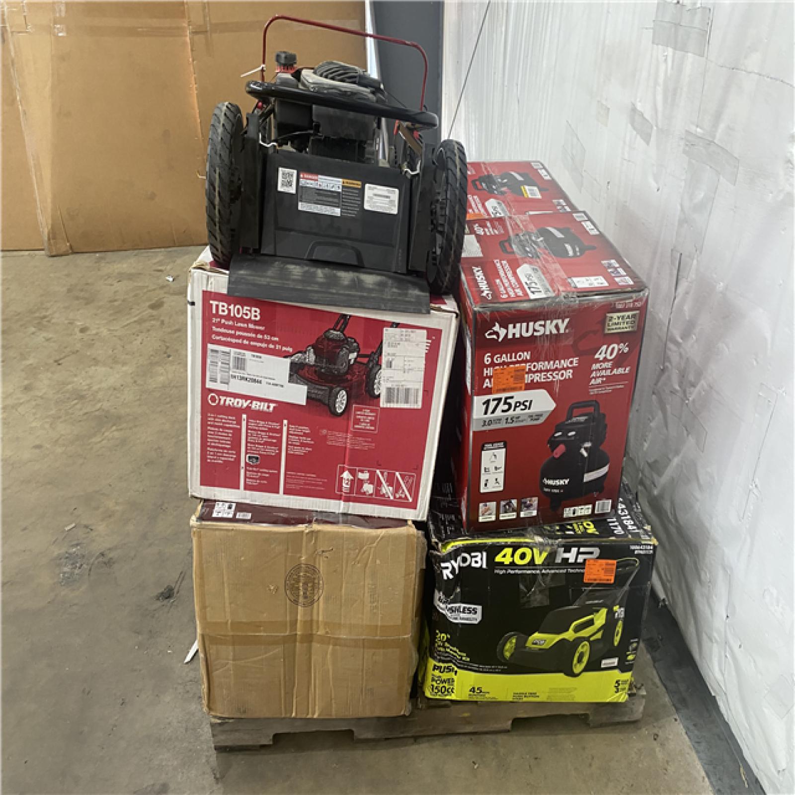 Houston Location - AS-IS Outdoor Pallet