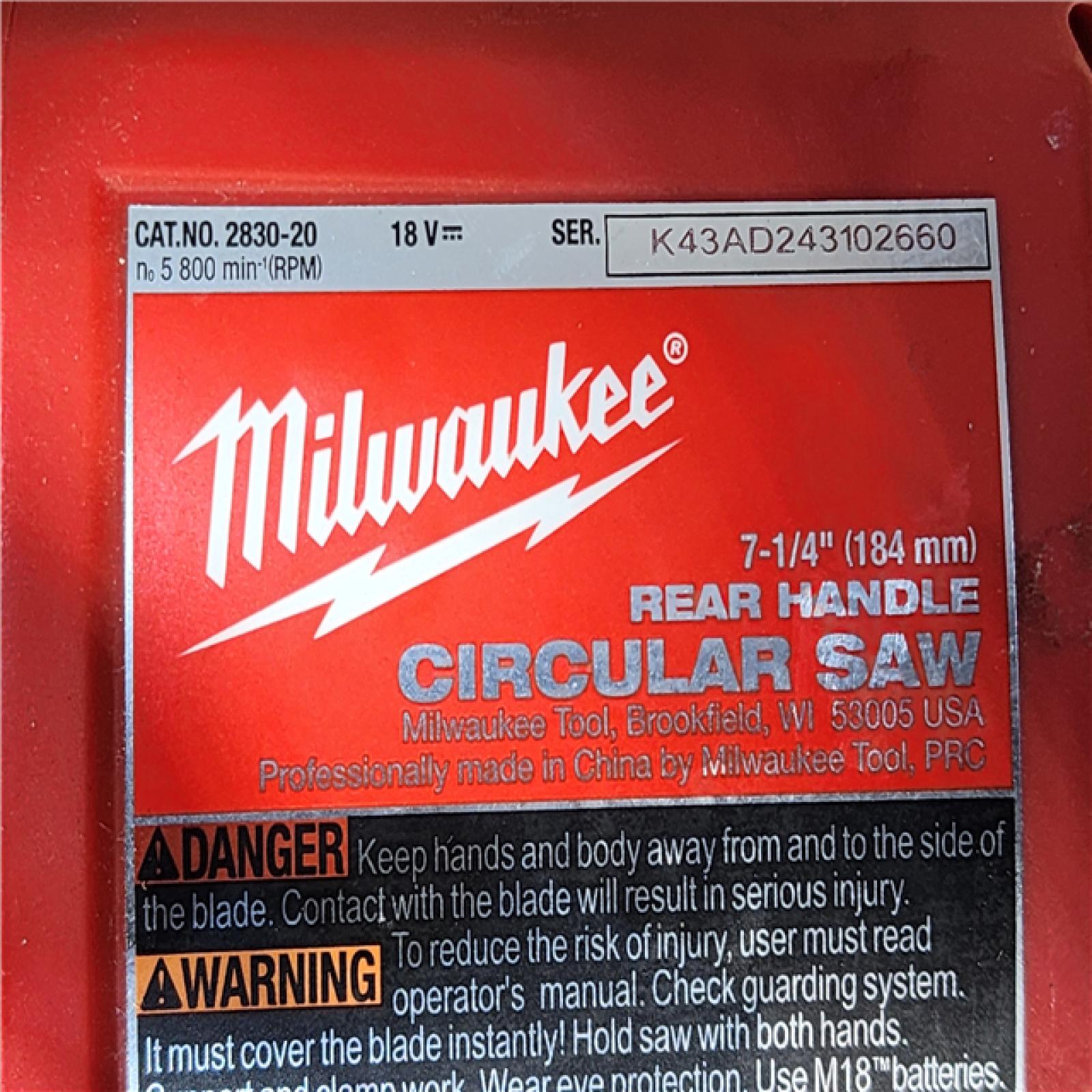 HOUSTON LOCATION - AS-IS Milwaukee 2830-20 Rear Handle Circular Saw M18 FUEL 7-1/4 Cordless Brushless Tool Only