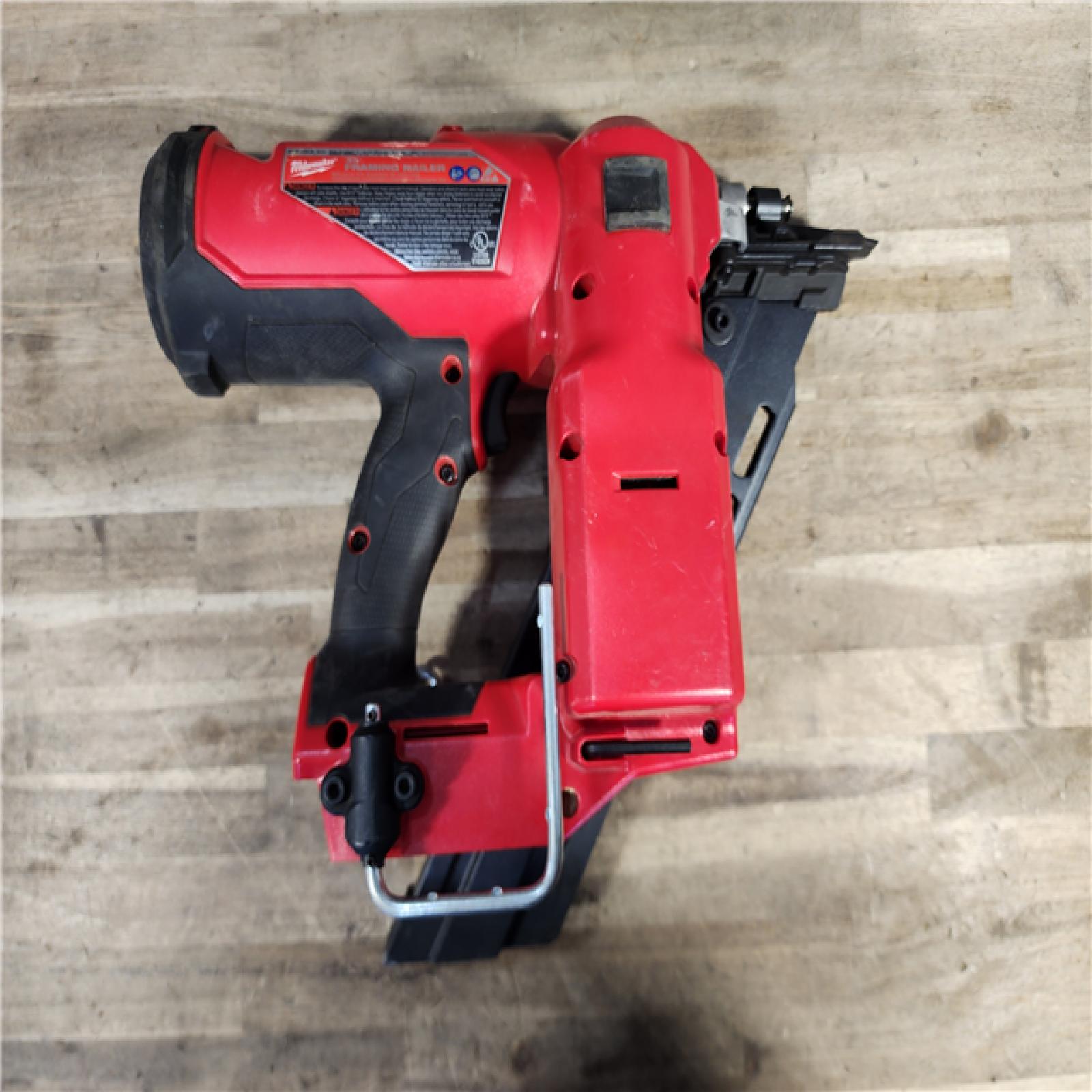 HOUSTON LOCATION - AS-IS Milwaukee M18 FUEL 30 Degree Framing Nailer (TOOL ONLY)