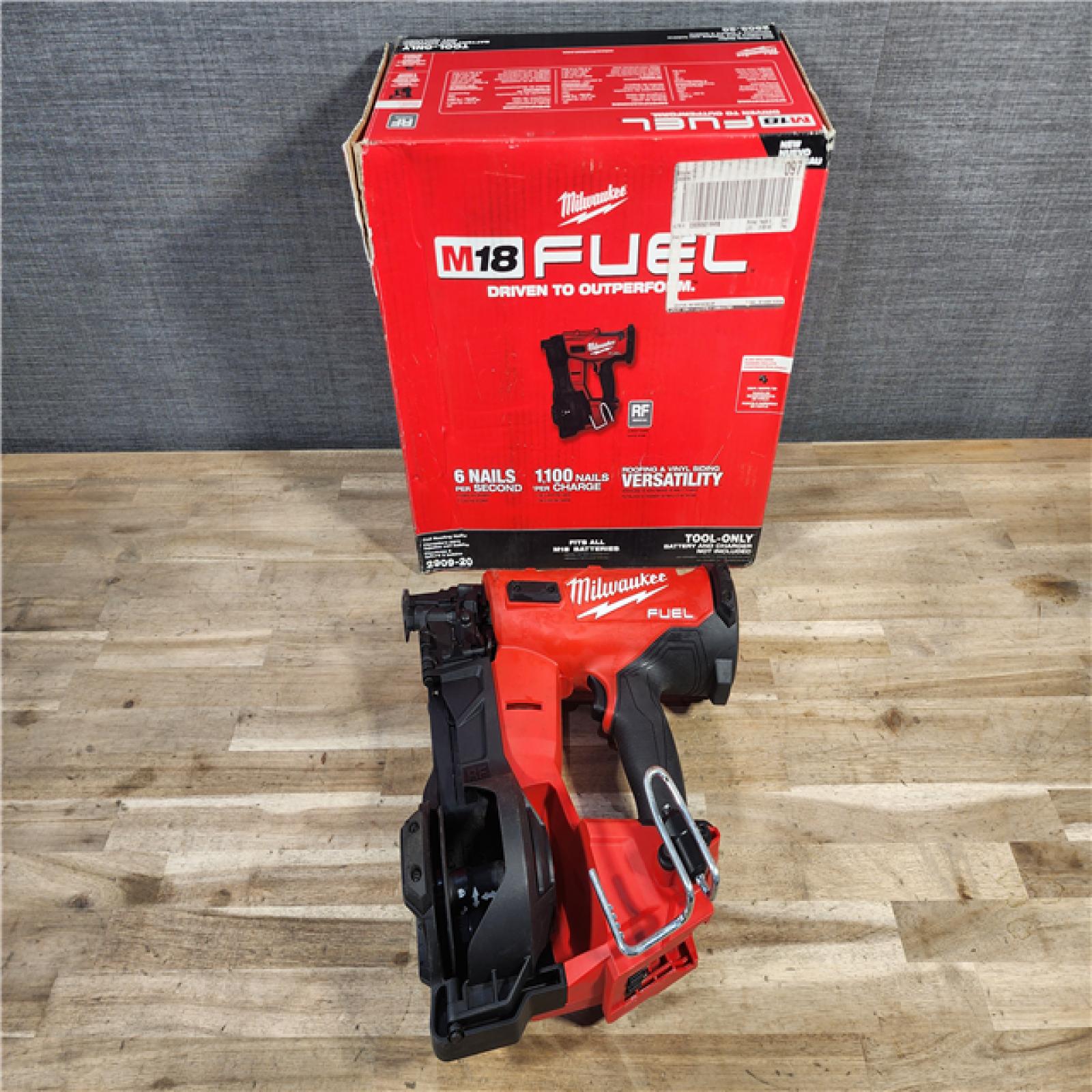 HOUSTON LOCATION - AS-IS Milwaukee M18 FUEL Coil Roofing Nailer (TOOL ONLY)