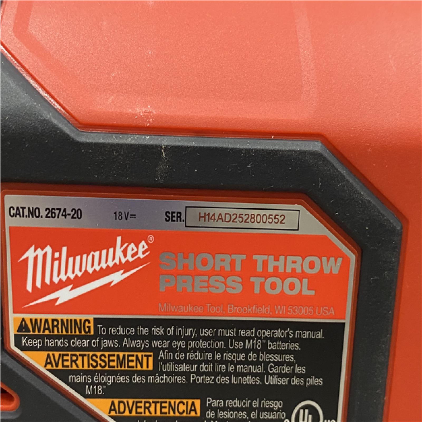 AS-IS Milwaukee 18V Lithium-Ion Cordless Short Throw Press Tool Kit