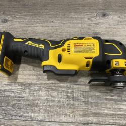 AS-IS DEWALT ATOMIC 20V MAX Cordless Brushless Oscillating Multi Tool Kit
