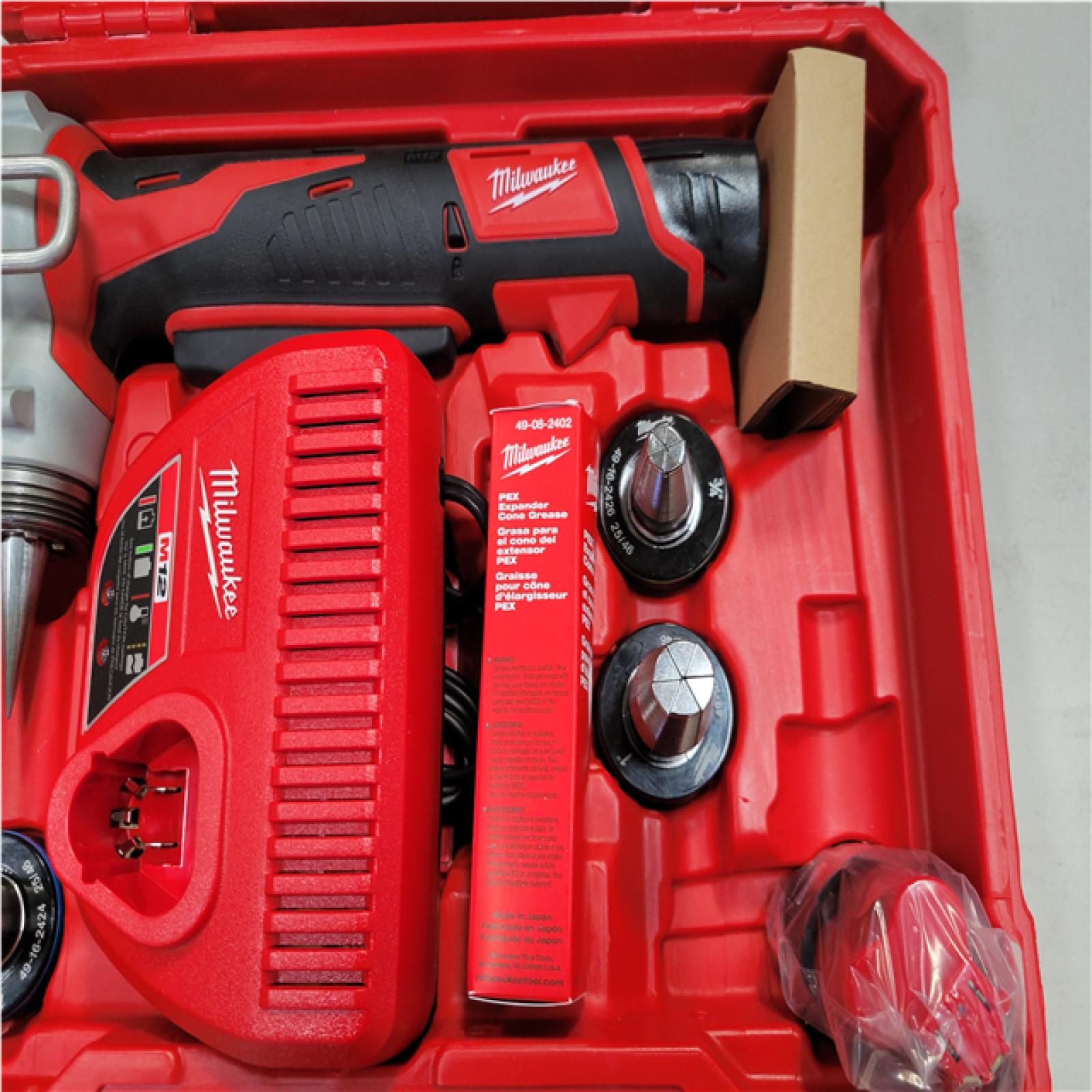CALIFORNIA AS-IS MILWAUKEE M12 PEX EXPANDER KIT