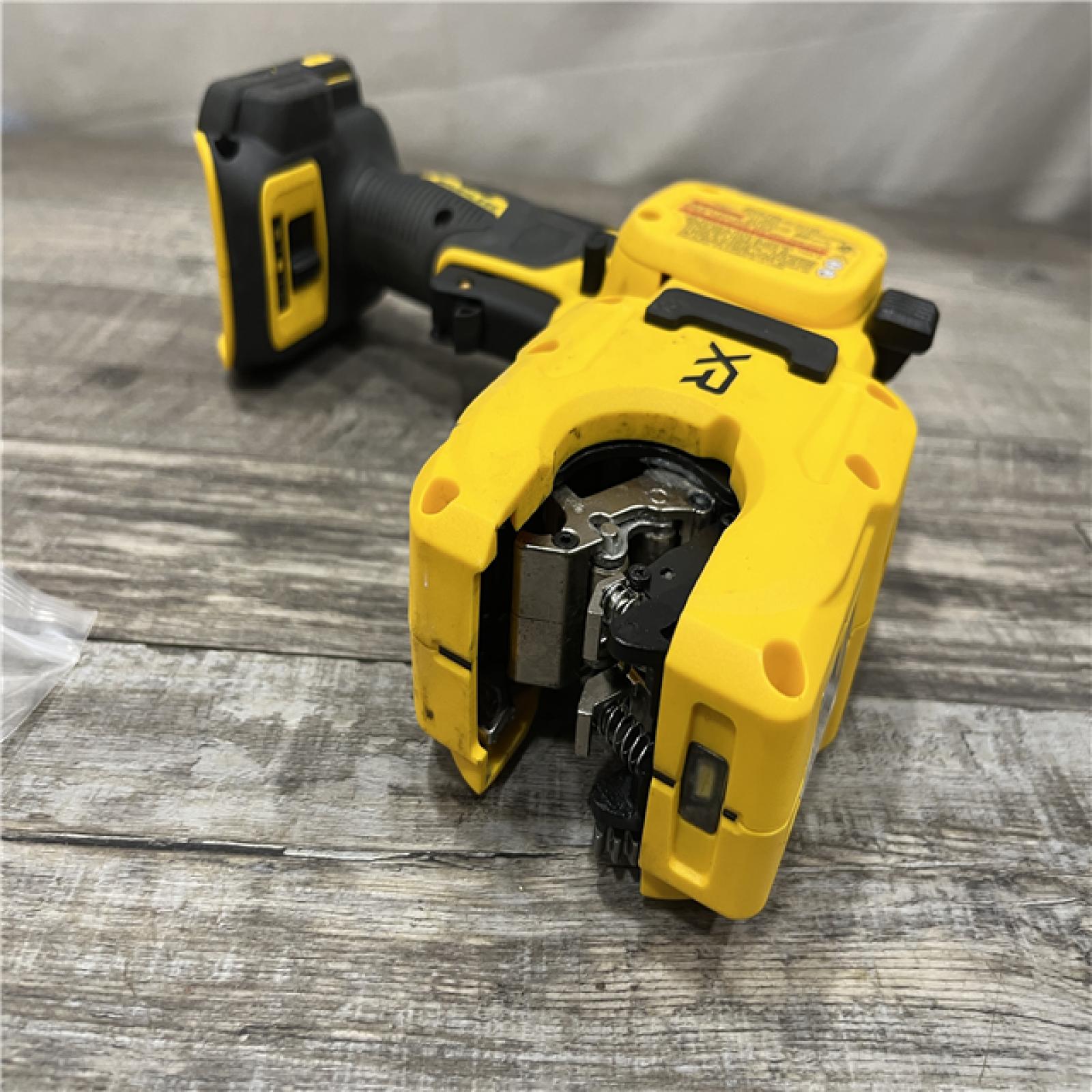 AS-IS DEWALT 20-Volt MAX XR Copper Cutter (Tool Only)