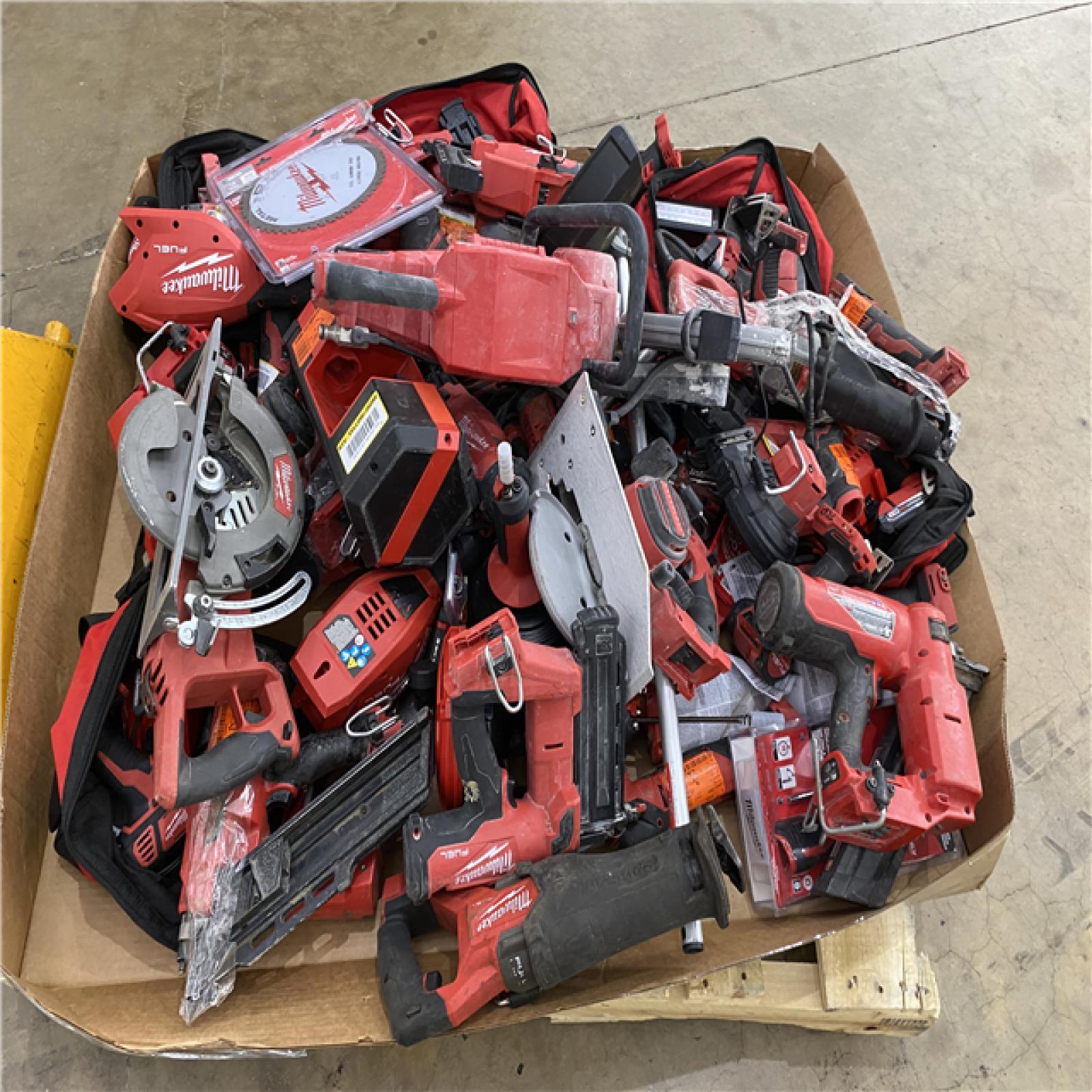 Houston Location - AS-IS Tool Pallet