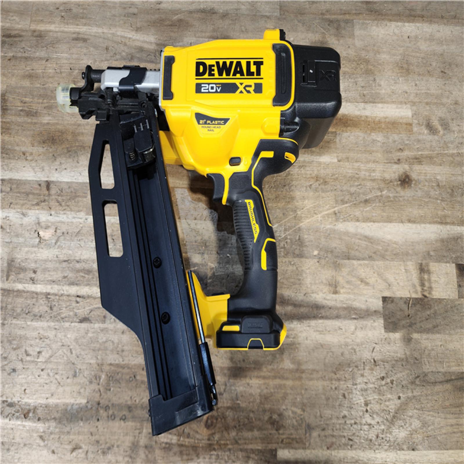 HOUSTON LOCATION - AS-IS (APPEARS LIKE NEW) DEWALT 20-Volt 21° Cordless Framing Nailer (Tool-Only)