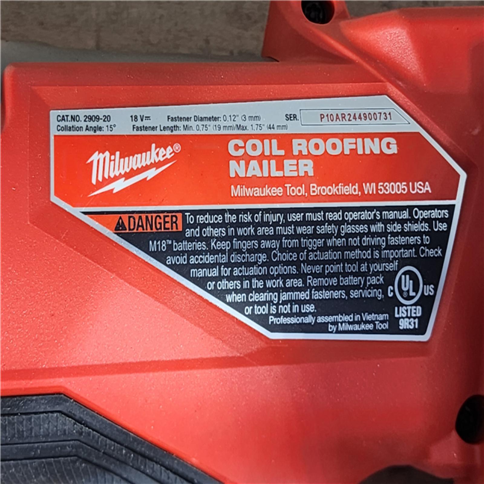 HOUSTON LOCATION - AS-IS Milwaukee FUEL 18-Volt Lithium-Ion Brushless Cordless Coil Roofing Nailer (Tool Only)
