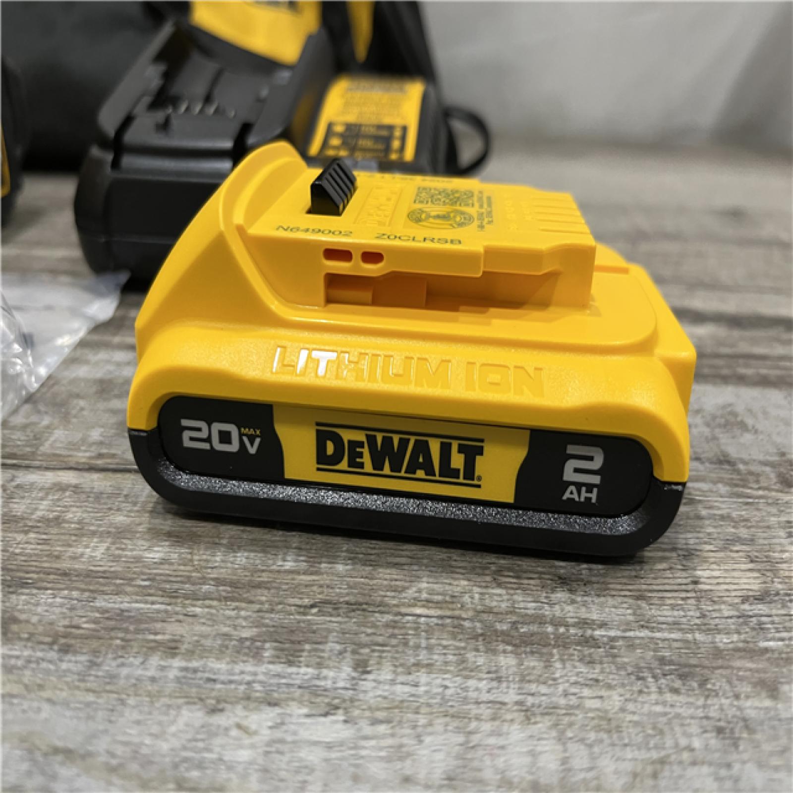 AS-IS DEWALT Atomic 20V Lithium-Ion Cordless Compact 1/2 in. Drill/Driver Kit