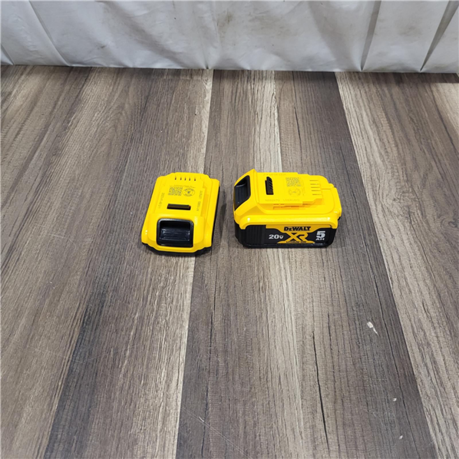AS IS  Dewalt 20-Volt MAX ToughSystem Lithium-Ion 6-Tool Cordless Combo Kit