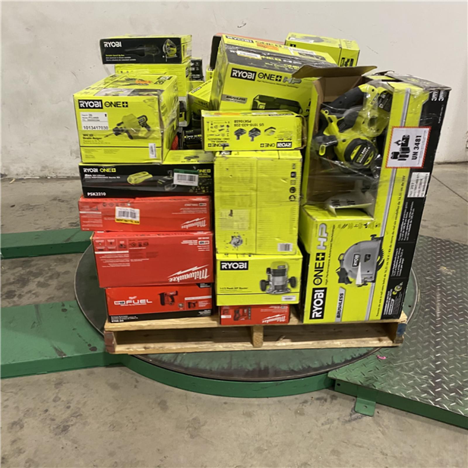 Dallas Location - As-Is Tool Pallet