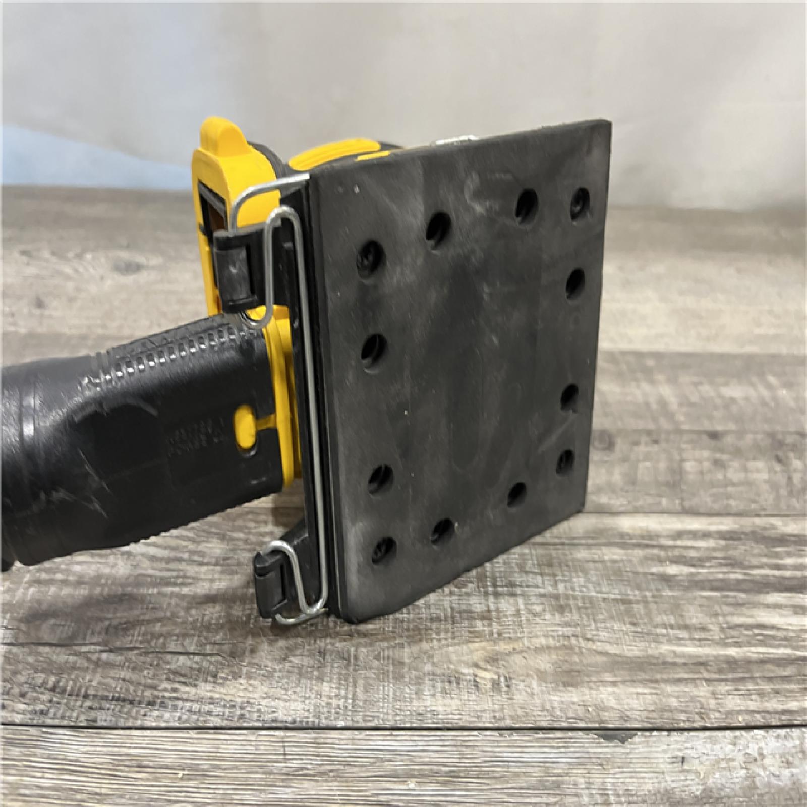 AS-IS DEWALT 20V MAX XR Brushless Cordless 1/4 Sheet Variable Speed Sander (Tool Only)
