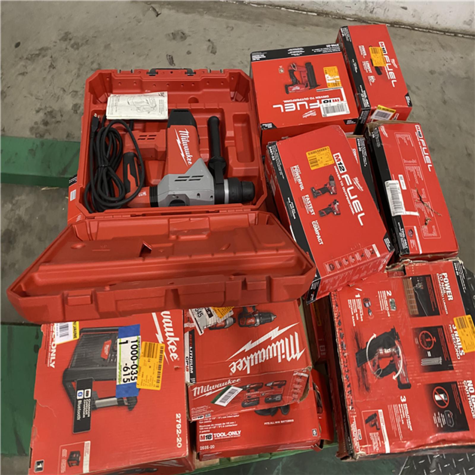 Dallas Location - As-Is MILWAUKEE Tool Pallet