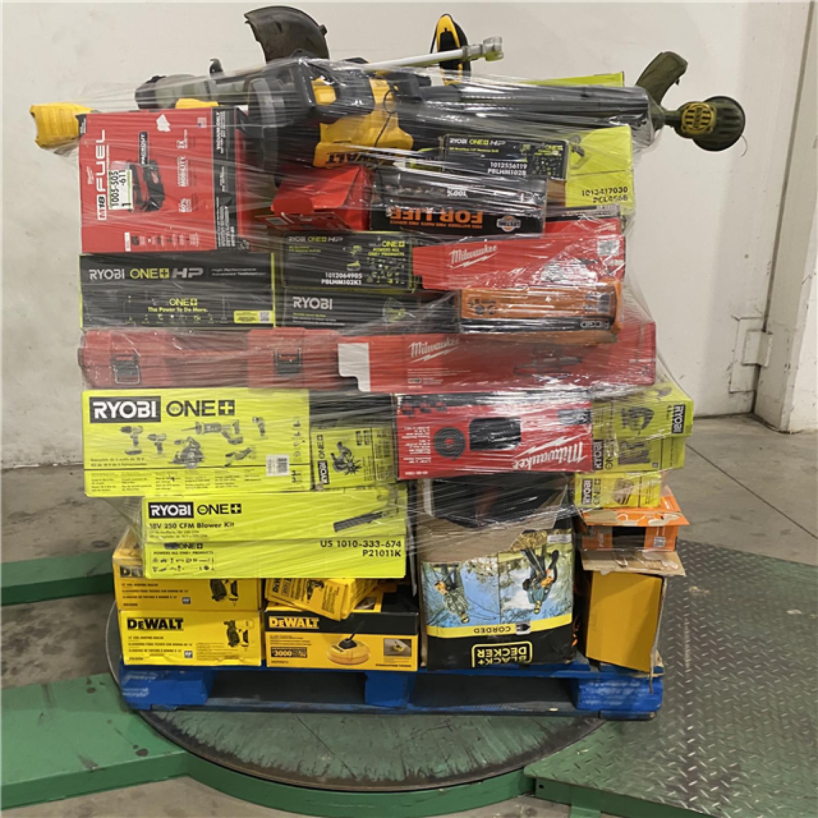 Dallas Location - As-Is Tool Pallet