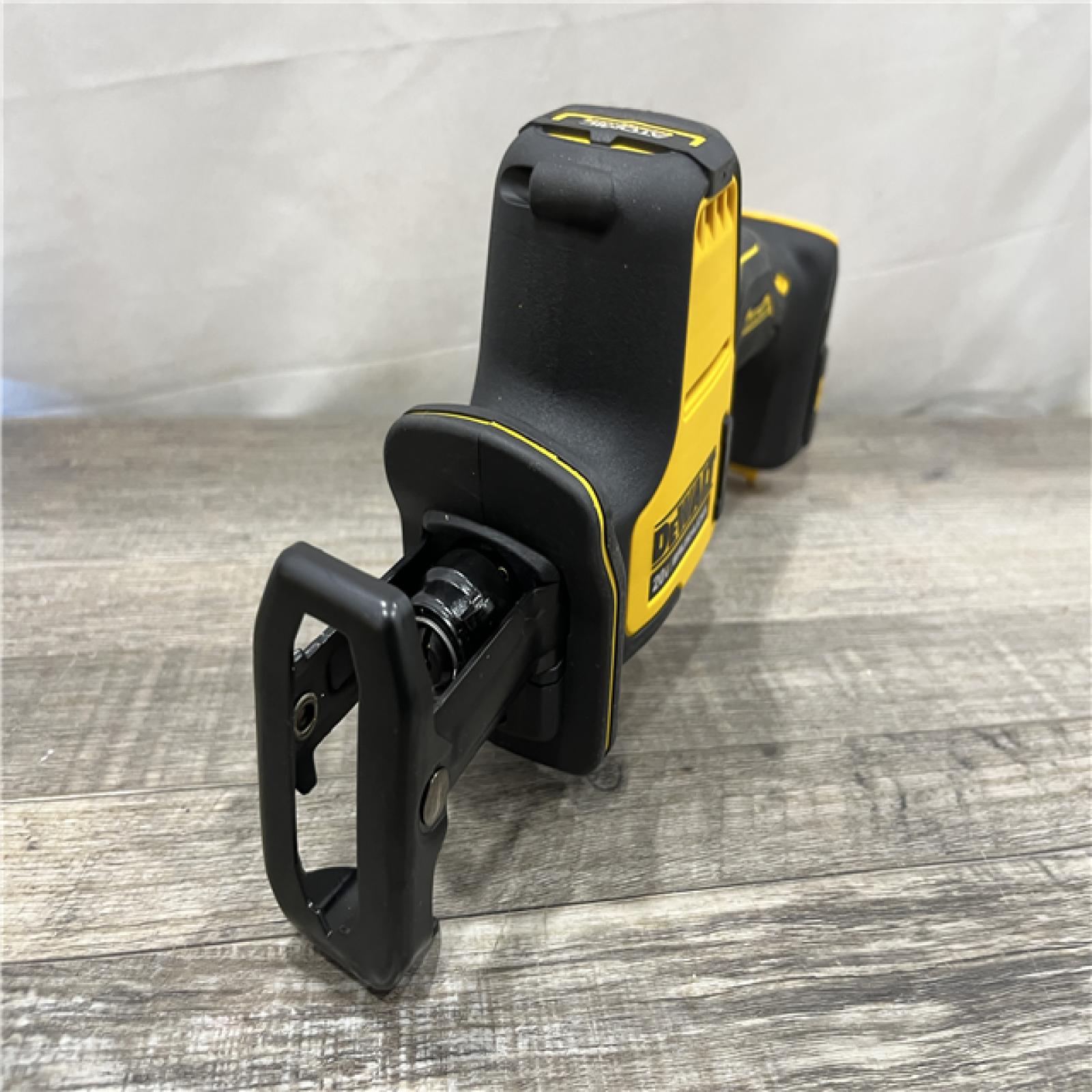 AS-IS DEWALT ATOMIC 20V MAX Cordless Brushless Compact Reciprocating Saw (Tool Only)