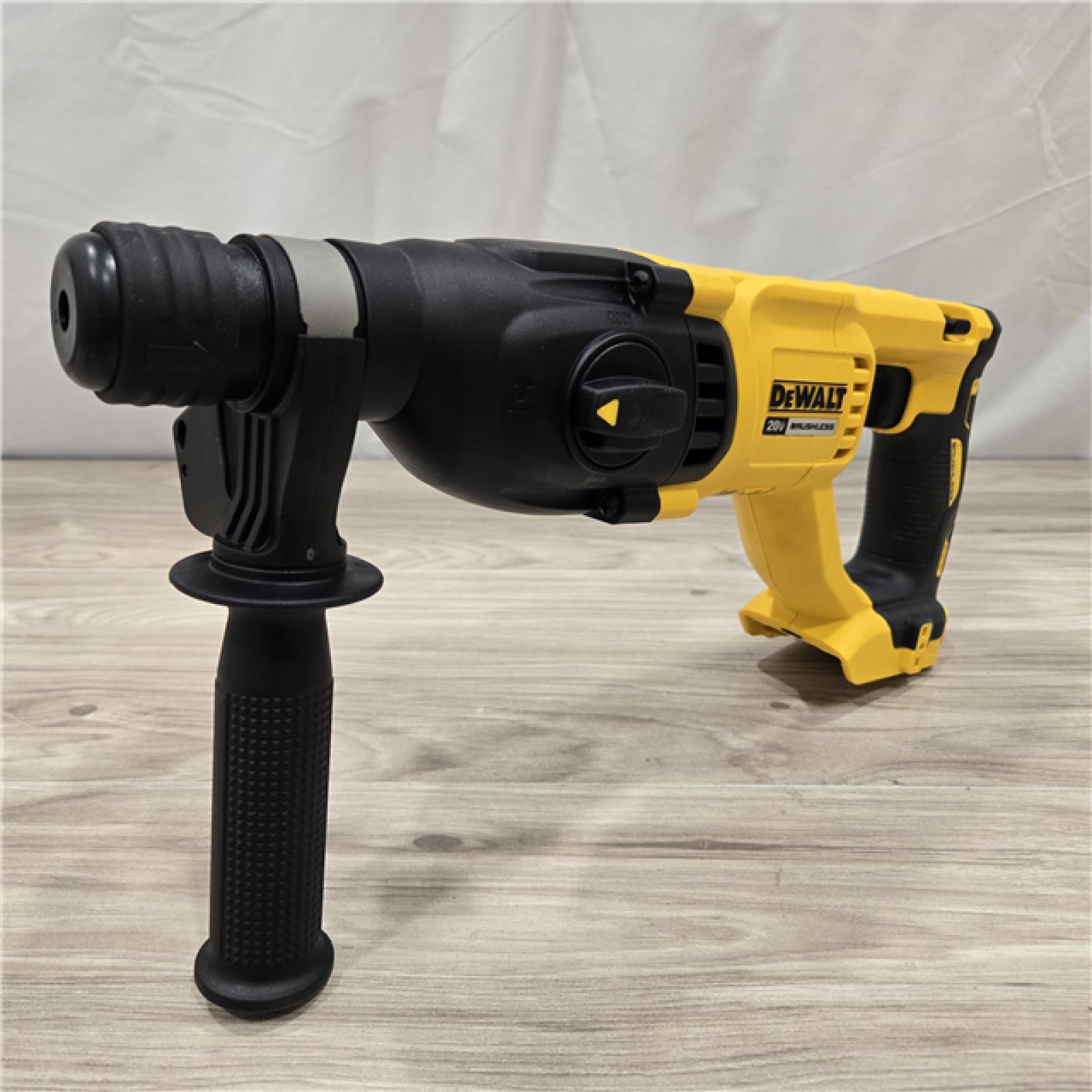 AS-IS DeWalt 20v MAX Cordless Rotary Hammer Drill (Tool-Only) DCH133