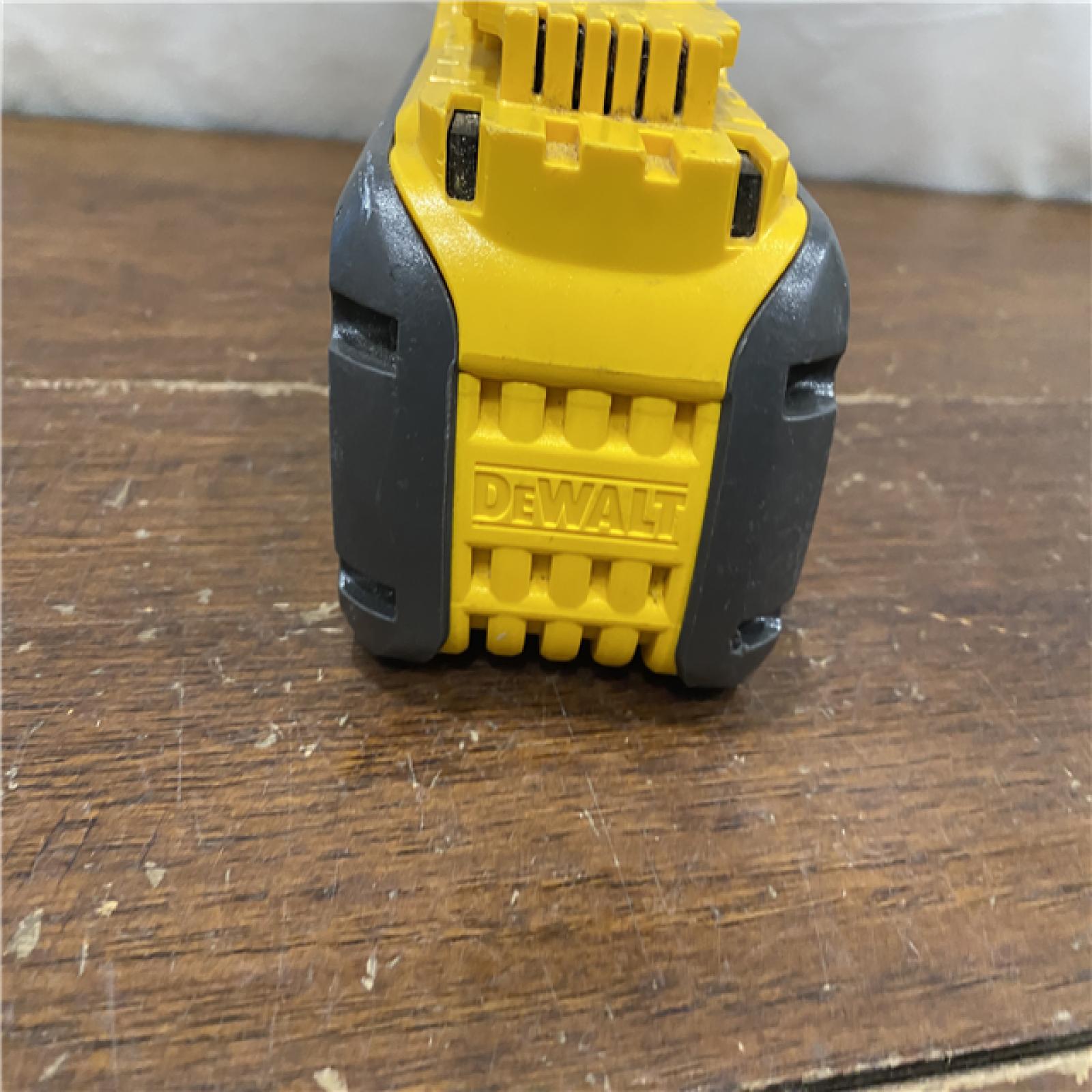 AS-IS Dewalt DWLTDCB609 Dewalt DCB609 FLEXVOLT 20V/60V MAX* B