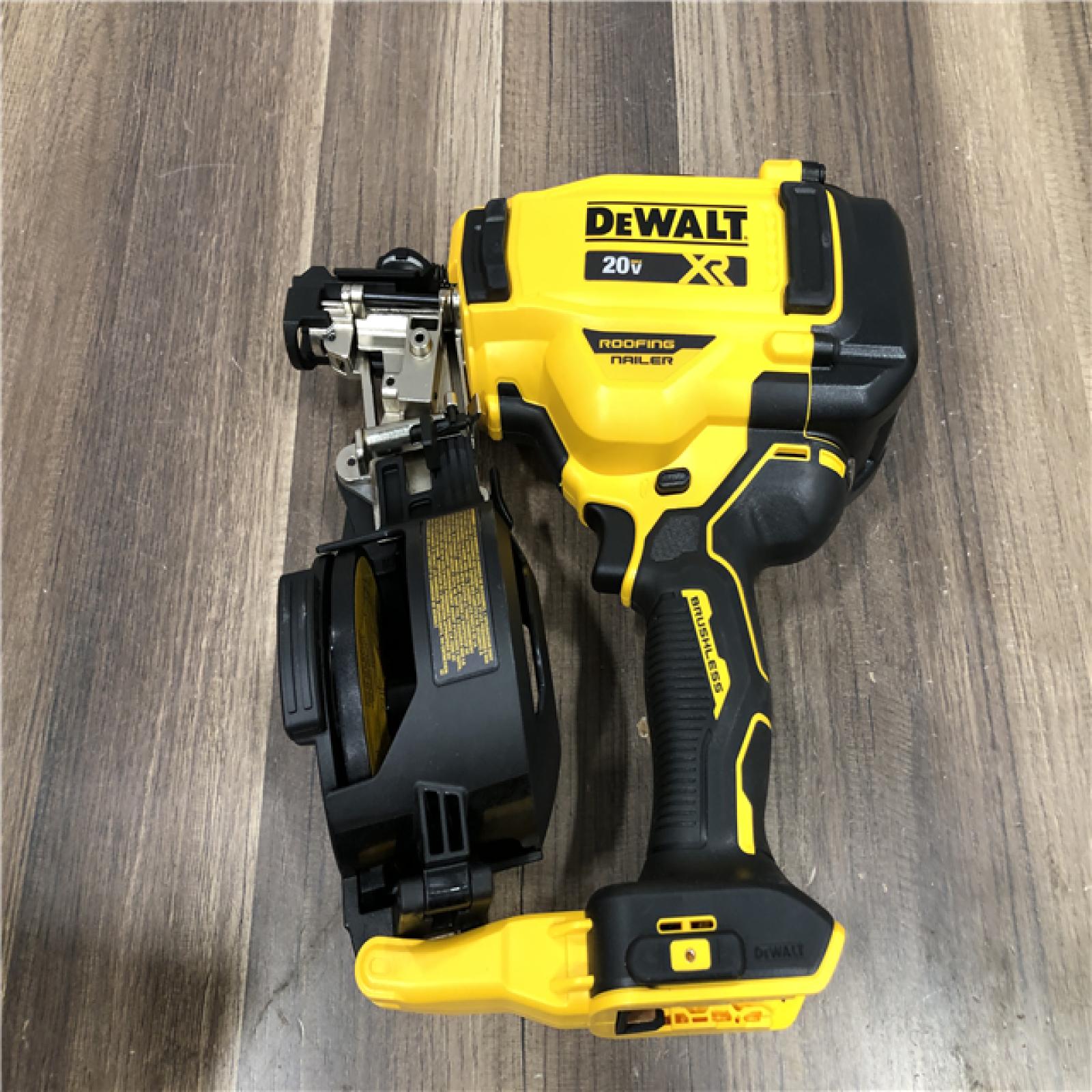 AS-IS DEWALT 20V MAX Lithium-Ion 15-Degree Electric Cordless Roofing Nailer Kit