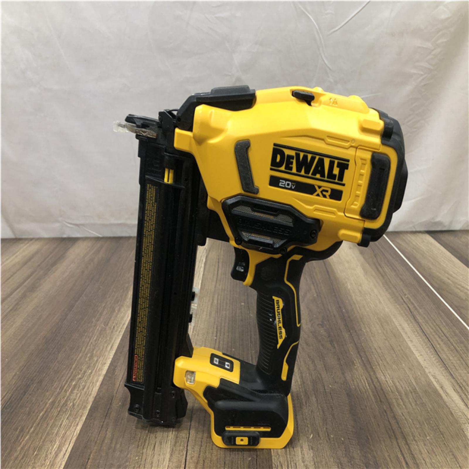 AS-IS DEWALT 20V MAX XR 18 Gauge Cordless Brad Nailer (Tool Only)