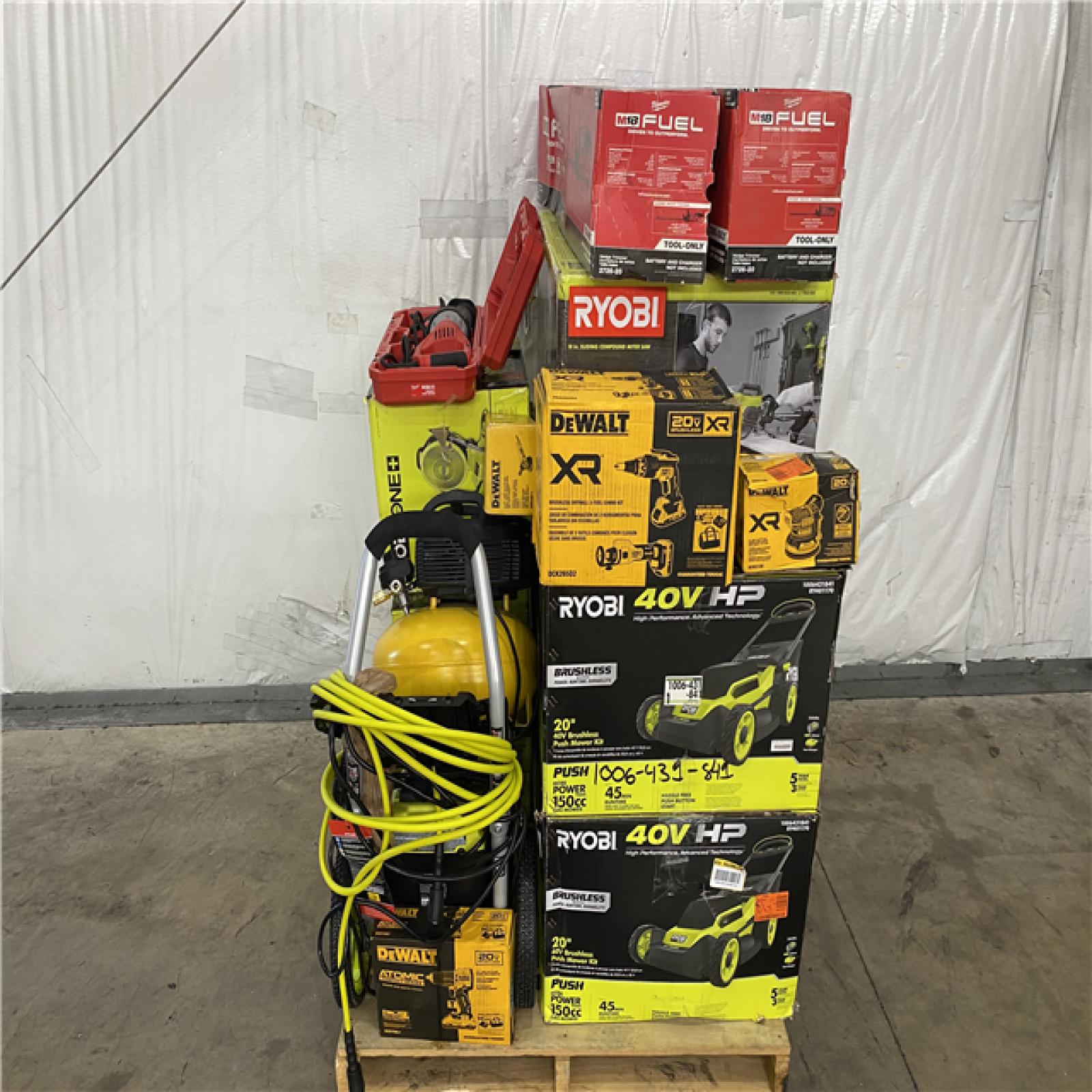 Houston Location AS IS - Tool Pallet