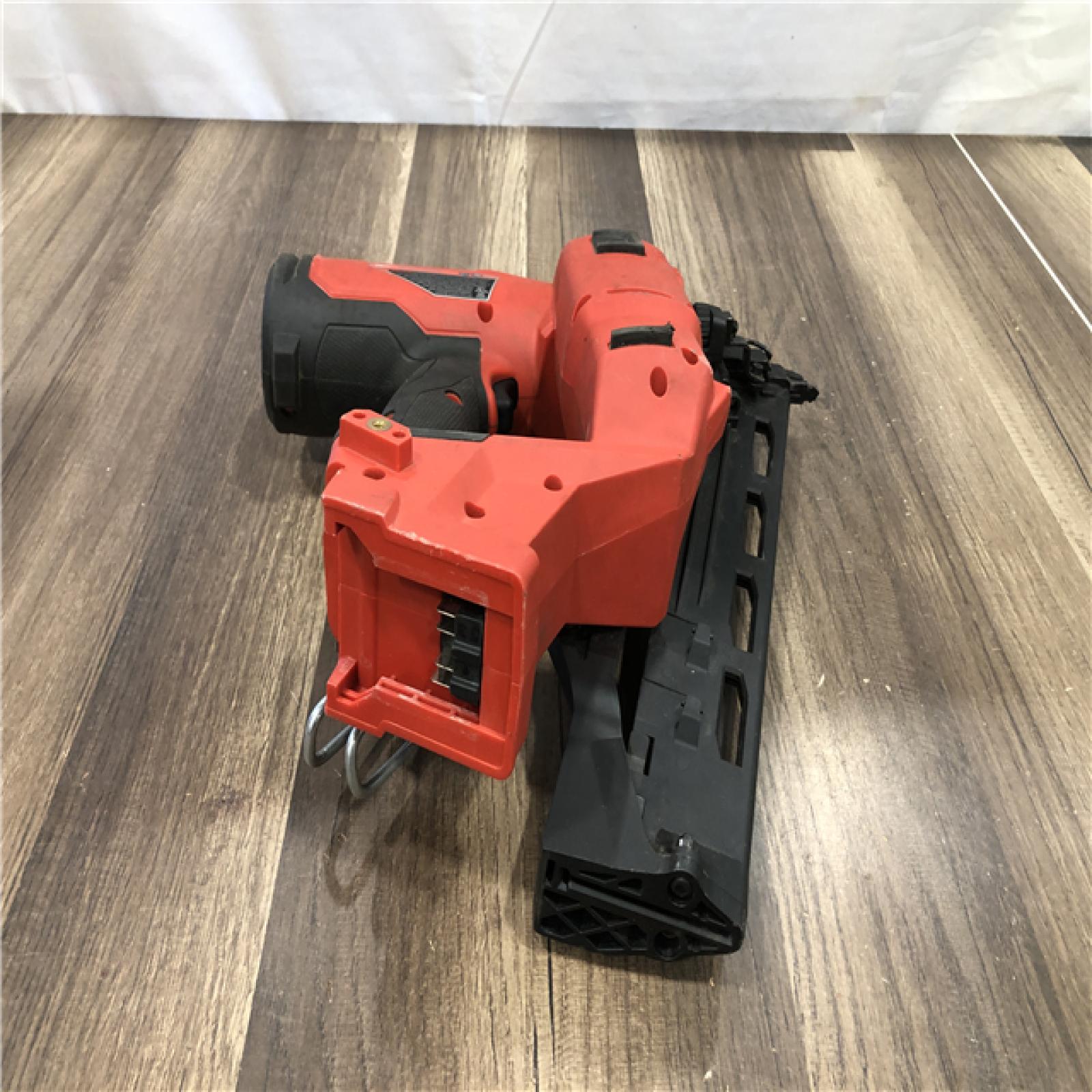 AS-IS Milwaukee FUEL 18-Volt Lithium-Ion Brushless Cordless Gen II 16-Gauge Angled Finish Nailer (Tool-Only)
