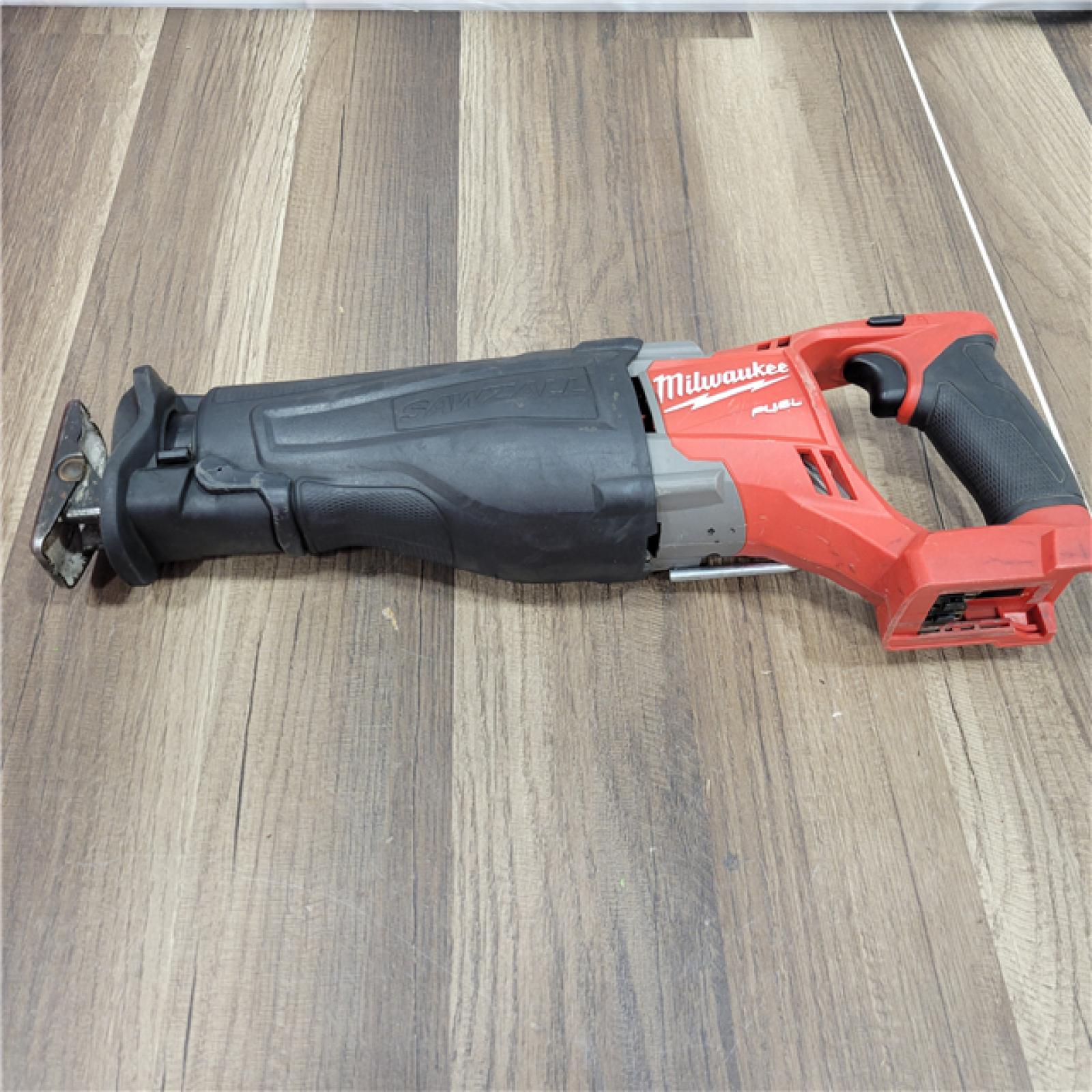 AS-IS Milwaukee M18 Fuel 18V Brushless Super Sawzall Reciprocating Saw 2722-20 (Bare Tool)