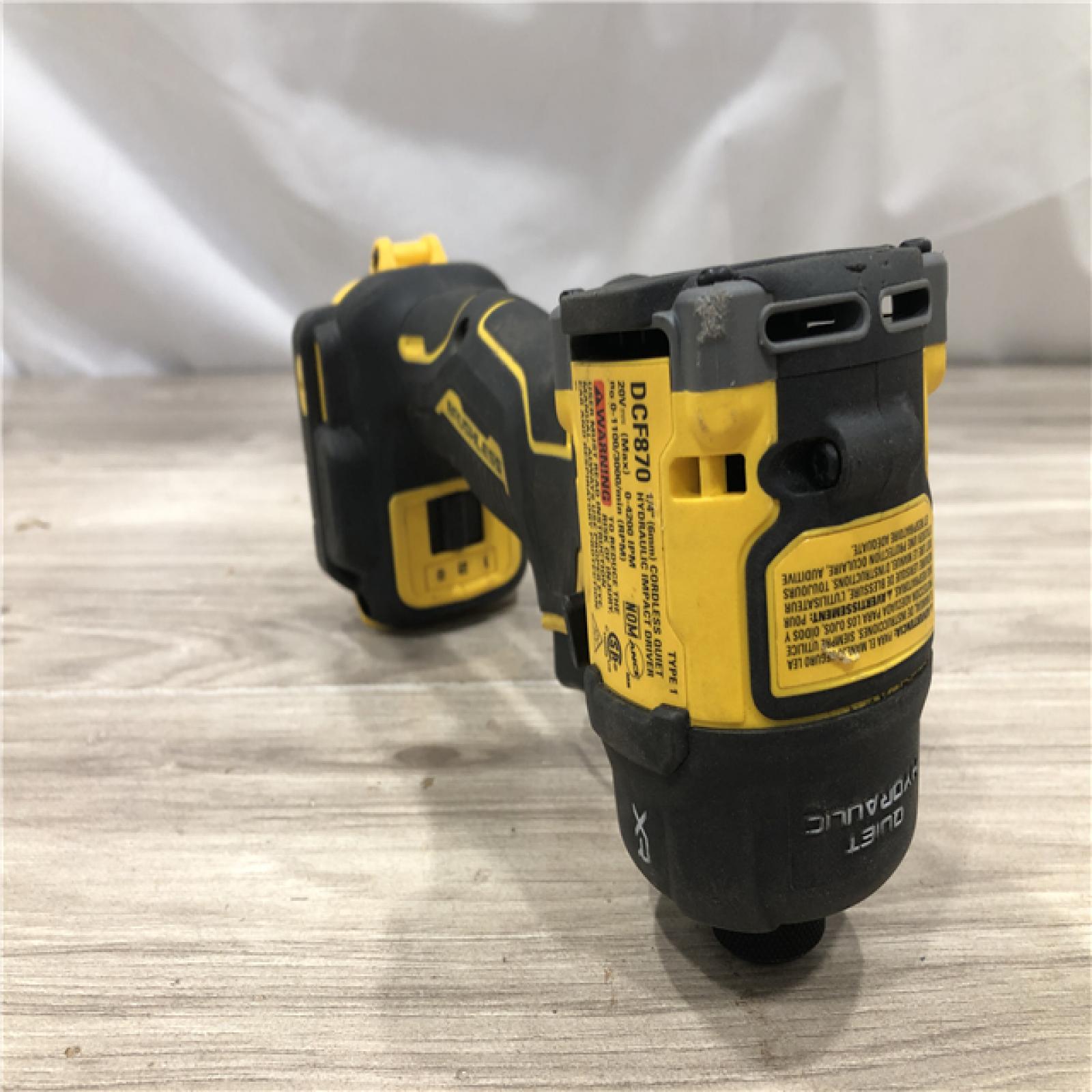 AS-IS DEWALT 20V MAX* XR Cordless 1/4 Quiet Hydraulic Impact Driver (Tool-Only)