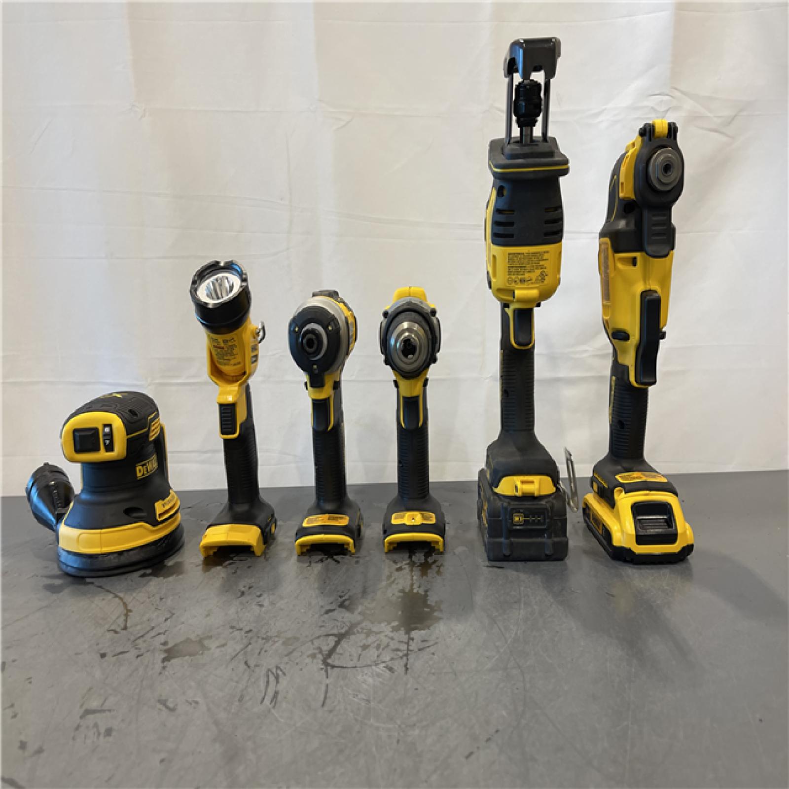 AS-IS - DEWALT 20-Volt MAX Lithium-Ion Cordless 7-Tool Combo Kit