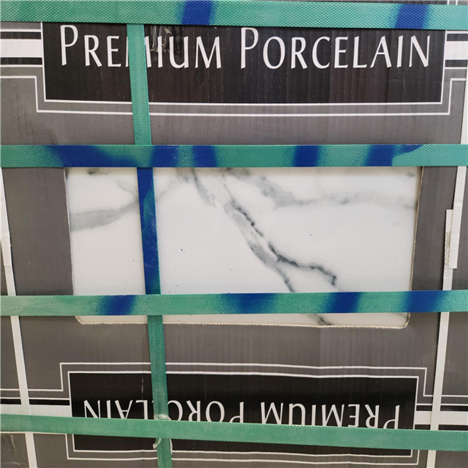 Phoenix Location MSI Carrara Azul 16 in. x 32 in. Polished Porcelain Marble Look Floor and Wall Tile (383 sq. ft. 27 Case)