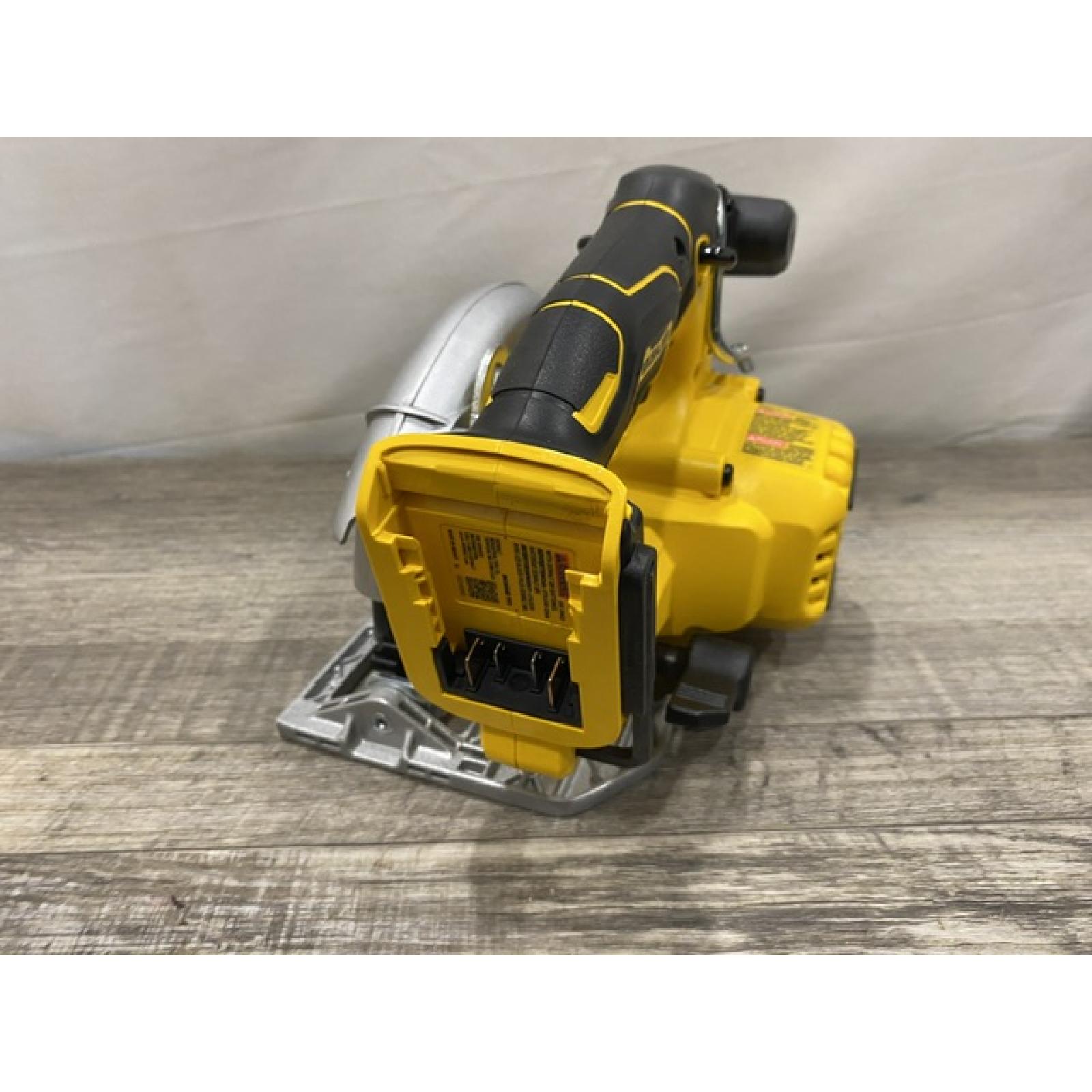 AS-IS DEWALT 20V MAX Cordless Brushless 6-1/2 in. Sidewinder Style Circular Saw (Tool Only)