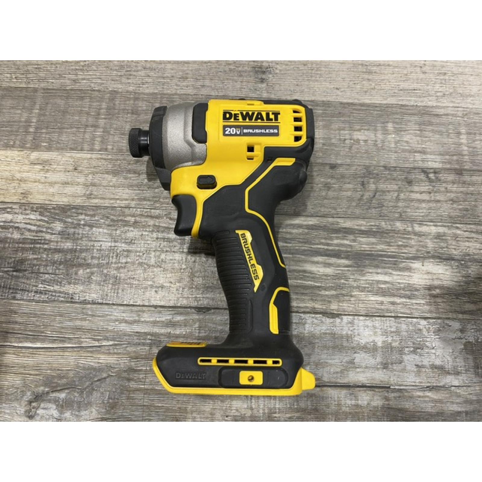 AS-IS DEWALT Atomic 20V Max Lithium-Ion Brushless Cordless Compact 1/4 in. Impact Driver Kit