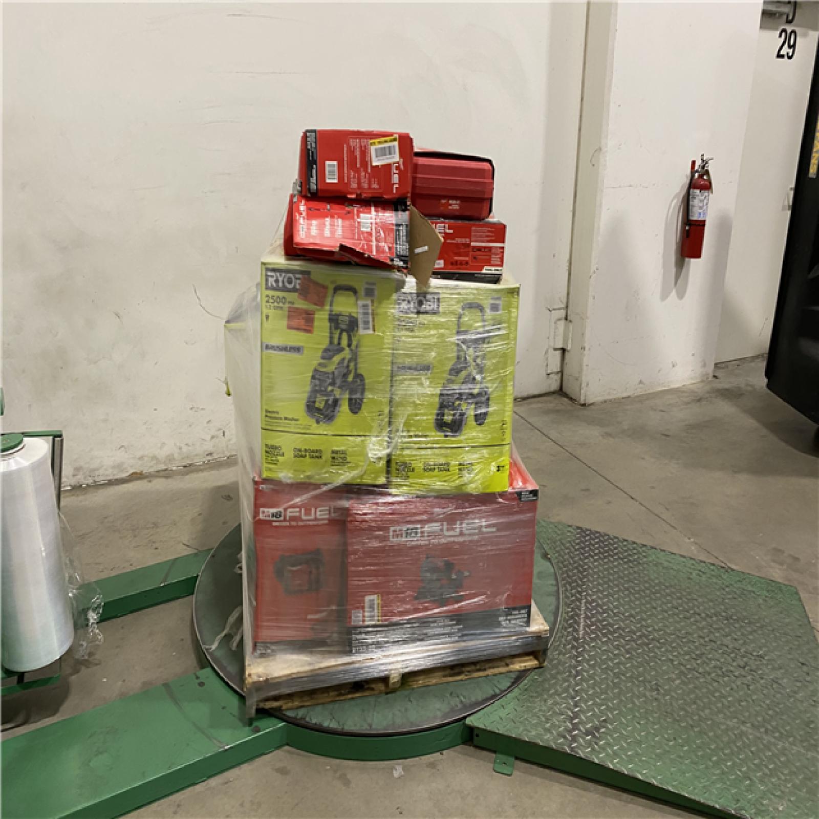 Dallas Location - As-Is Tool Pallet