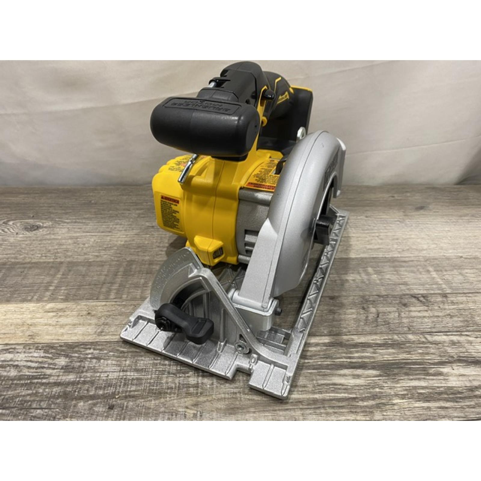 AS-IS DEWALT 20V MAX Cordless Brushless 6-1/2 in. Sidewinder Style Circular Saw (Tool Only)