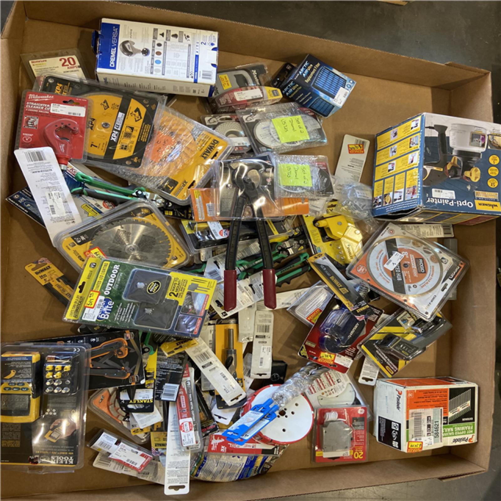 DALLAS LOCATION - AS-IS MISCELLANEOUS TOOL PALLET