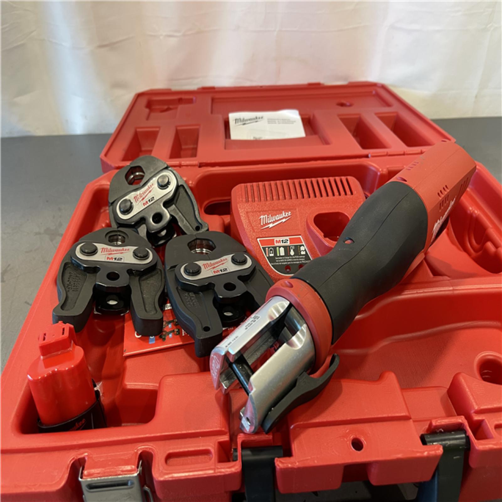 AS-IS - MILWAUKEE 12-Volt Lithium-Ion Force Logic Cordless Press Tool Kit