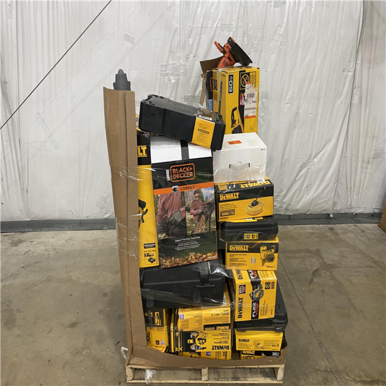 Houston Location - AS-IS Lawn Pallet