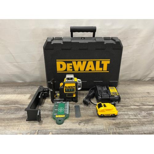AS-IS DEWALT 12V MAX Lithium-Ion 100 ft. Green Self-Leveling 3-Beam 360 Degree Laser Level Kit