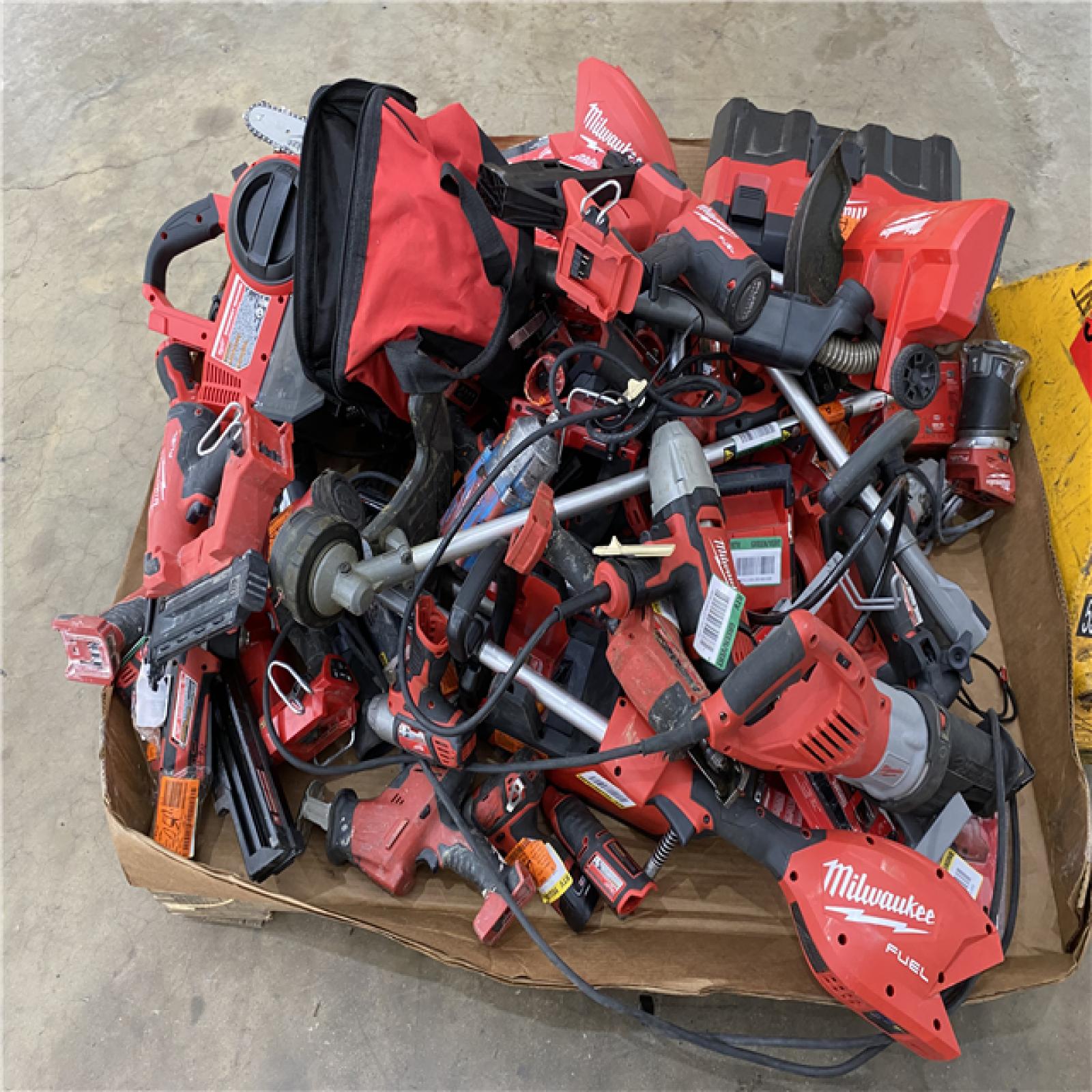 Houston Location AS IS - Tool Pallet