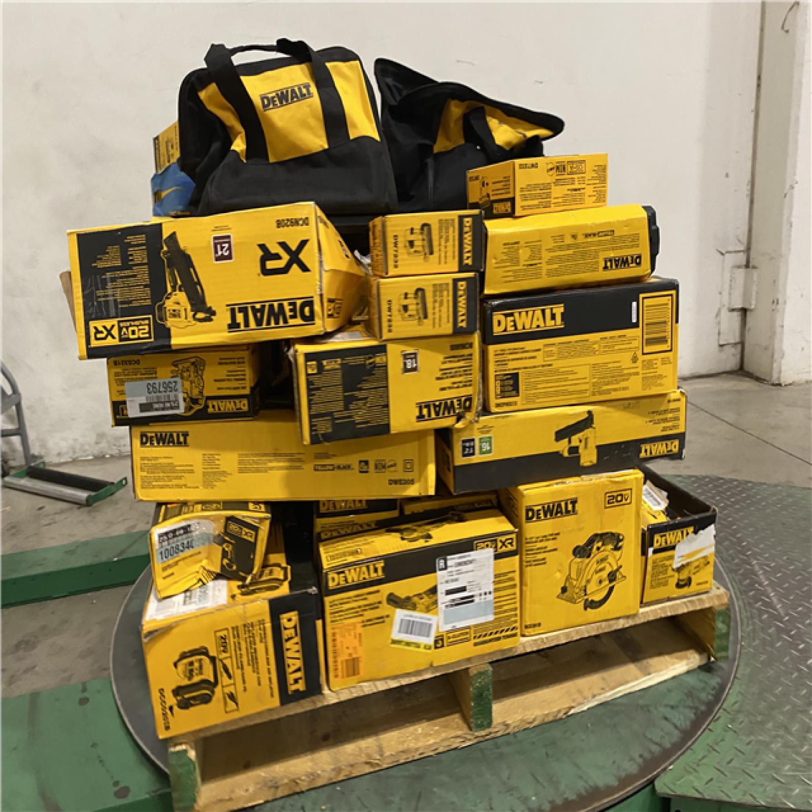 Dallas Location - As-Is DEWALT Tool Pallet
