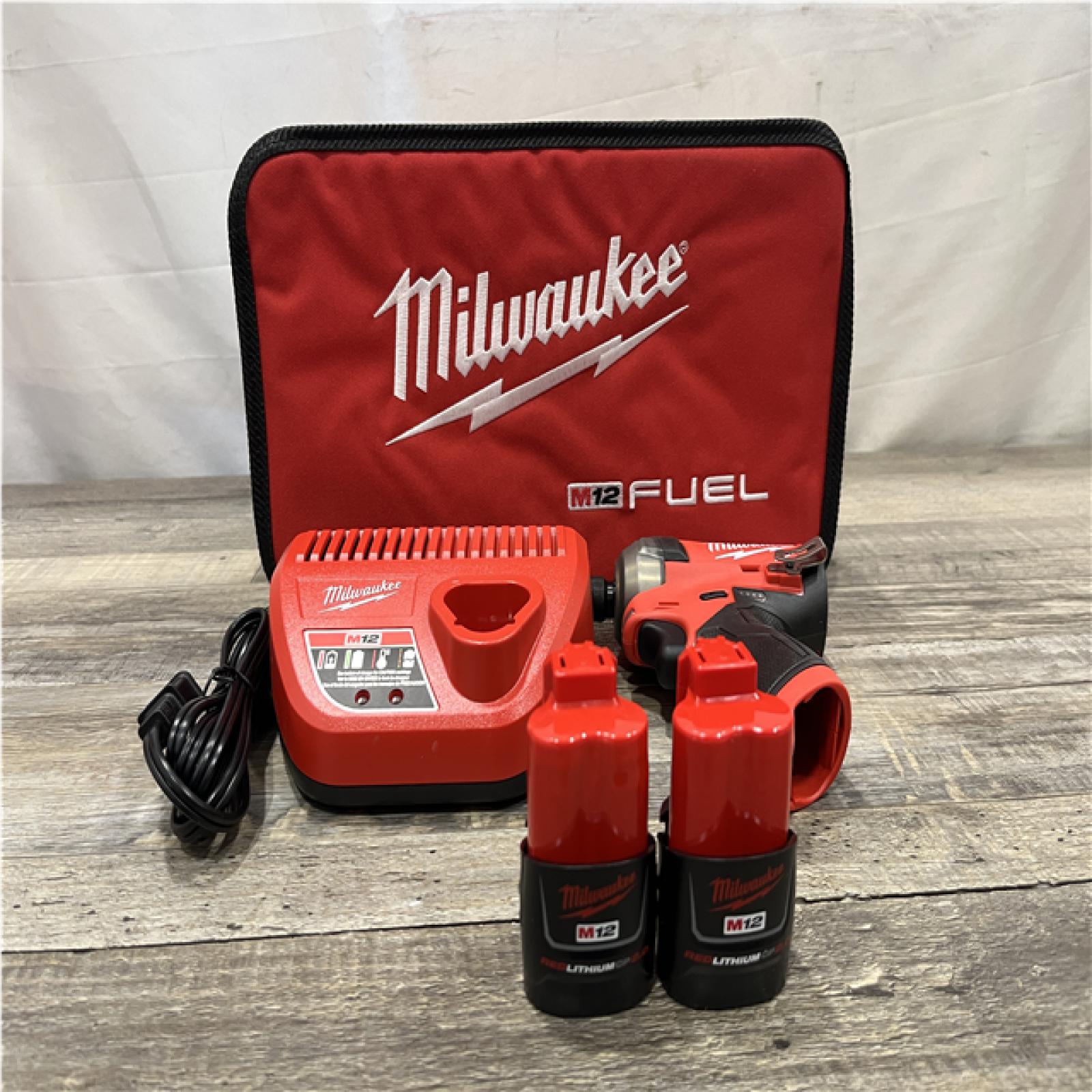 AS-IS Milwaukee FUEL SURGE 12V Lithium-Ion Brushless Cordless 1/4 in. Hex Impact Driver Compact Kit