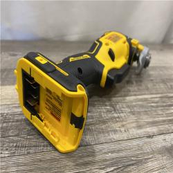 AS-IS DEWALT 20-Volt MAX XR Cordless 3-speed Brushless Oscillating Multi-Tool (Tool-Only)