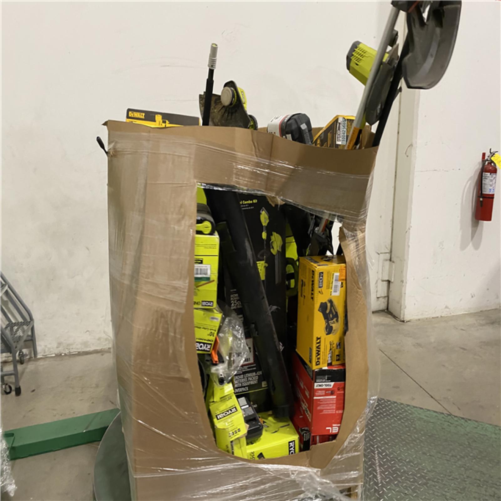 DALLAS LOCATION - AS-IS TOOL PALLET