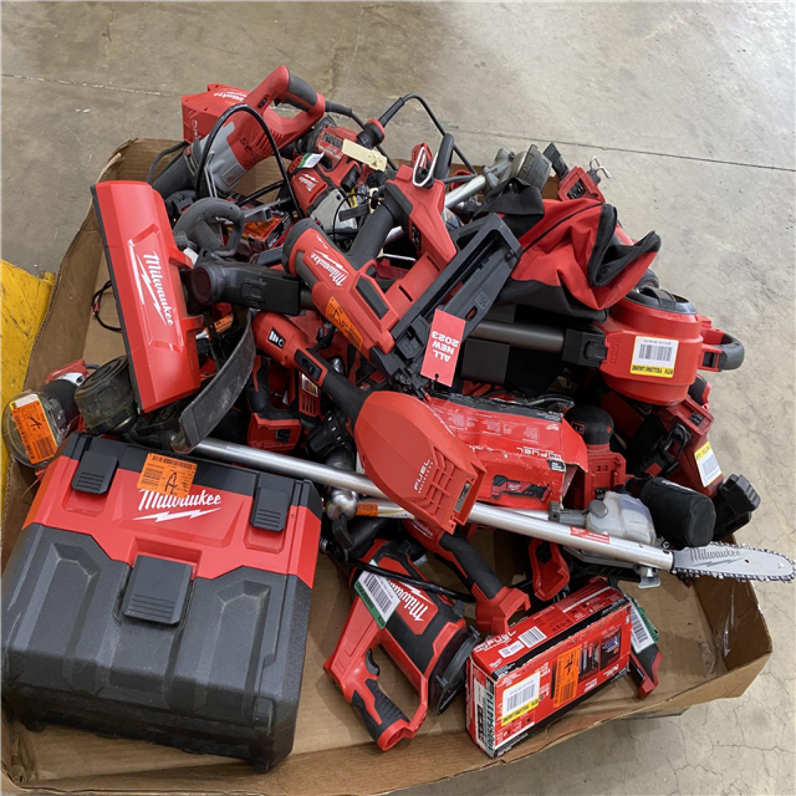 Houston Location AS IS - Tool Pallet