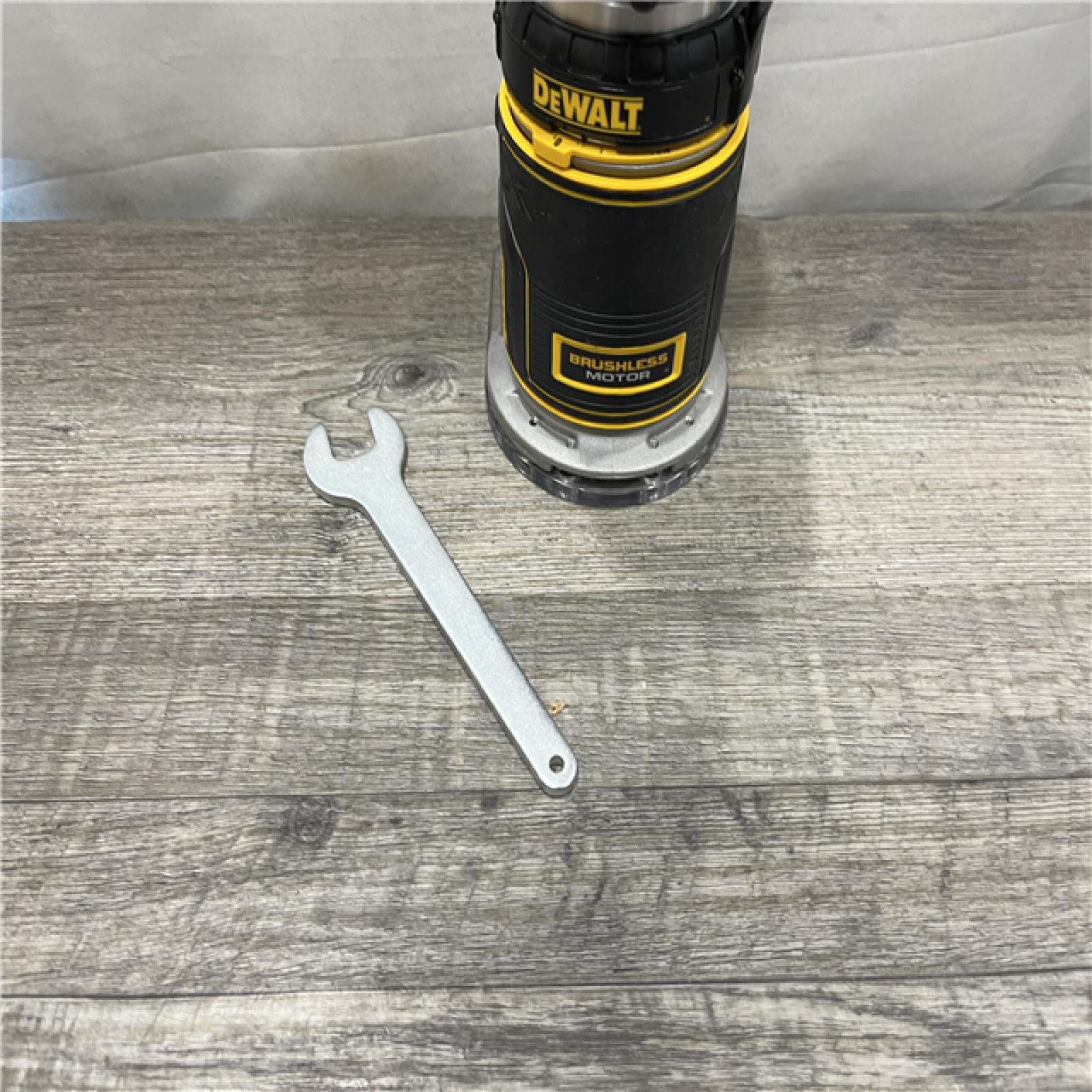 AS-IS DEWALT 20V MAX XR Cordless Brushless Fixed Base Compact Router (Tool Only)