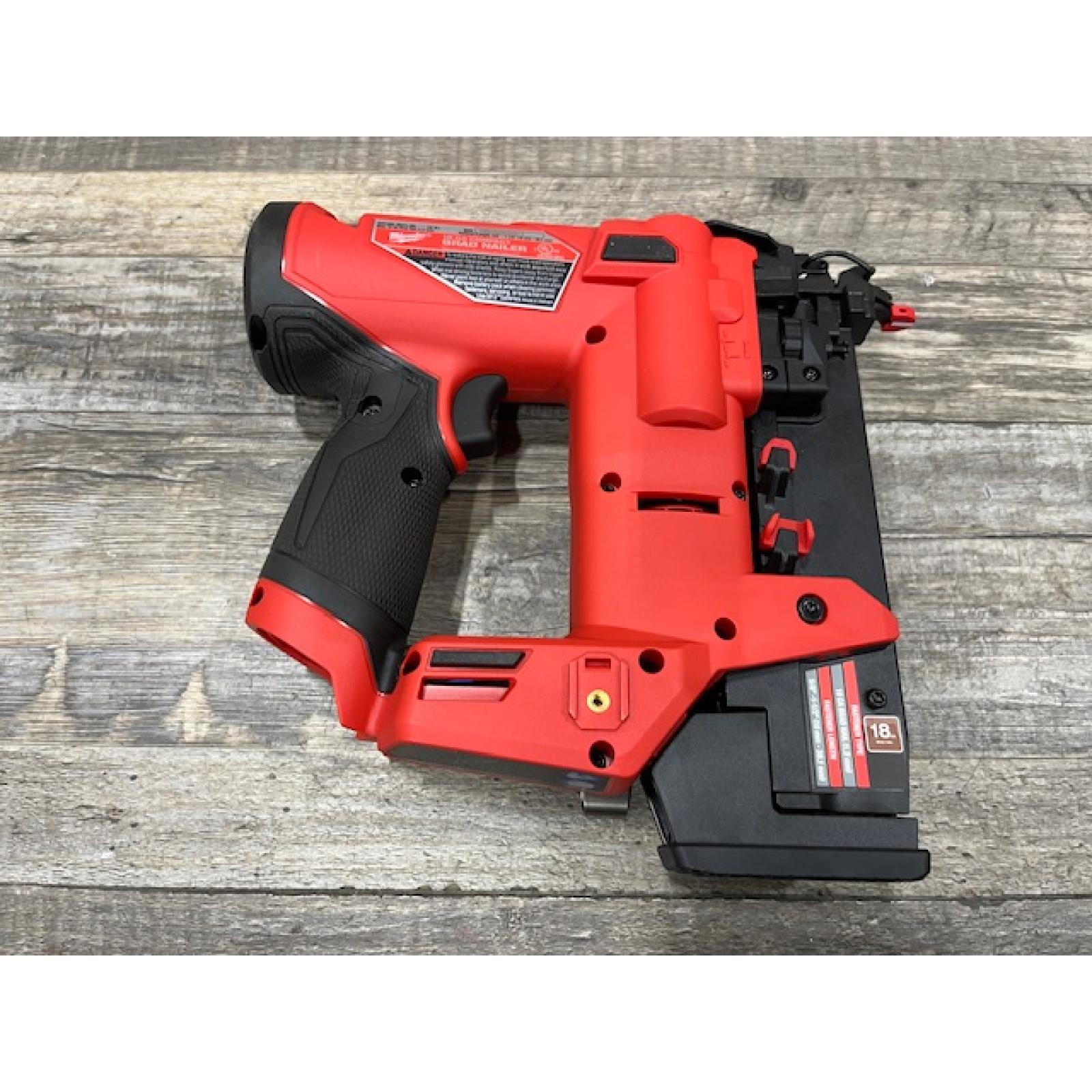 AS-IS Milwaukee FUEL 12-Volt Lithium-Ion Brushless Cordless 18-Gauge 1-1/2 in. Compact Brad Nailer (Tool Only)