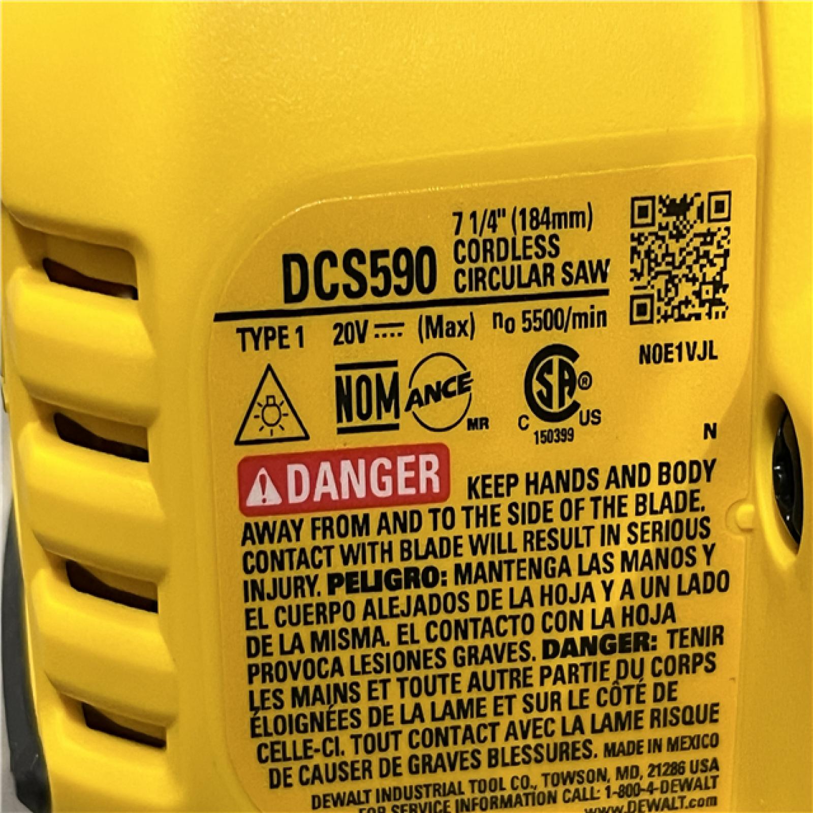 AS-IS DEWALT 20-Volt MAX 7-1/4 in. Cordless Circular Saw (Tool Only)