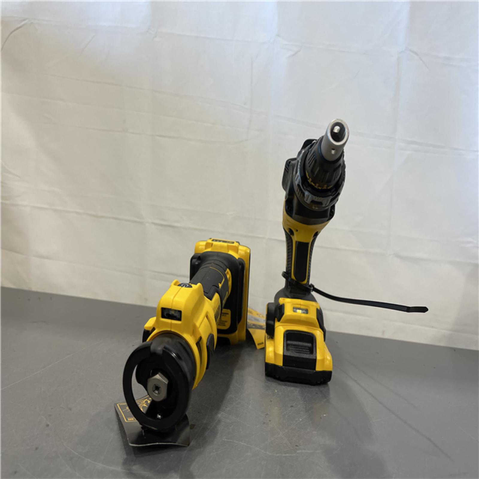 AS-IS - DEWALT20V MAX XR Lithium-Ion Brushless Cordless 2-Tool Combo Kit