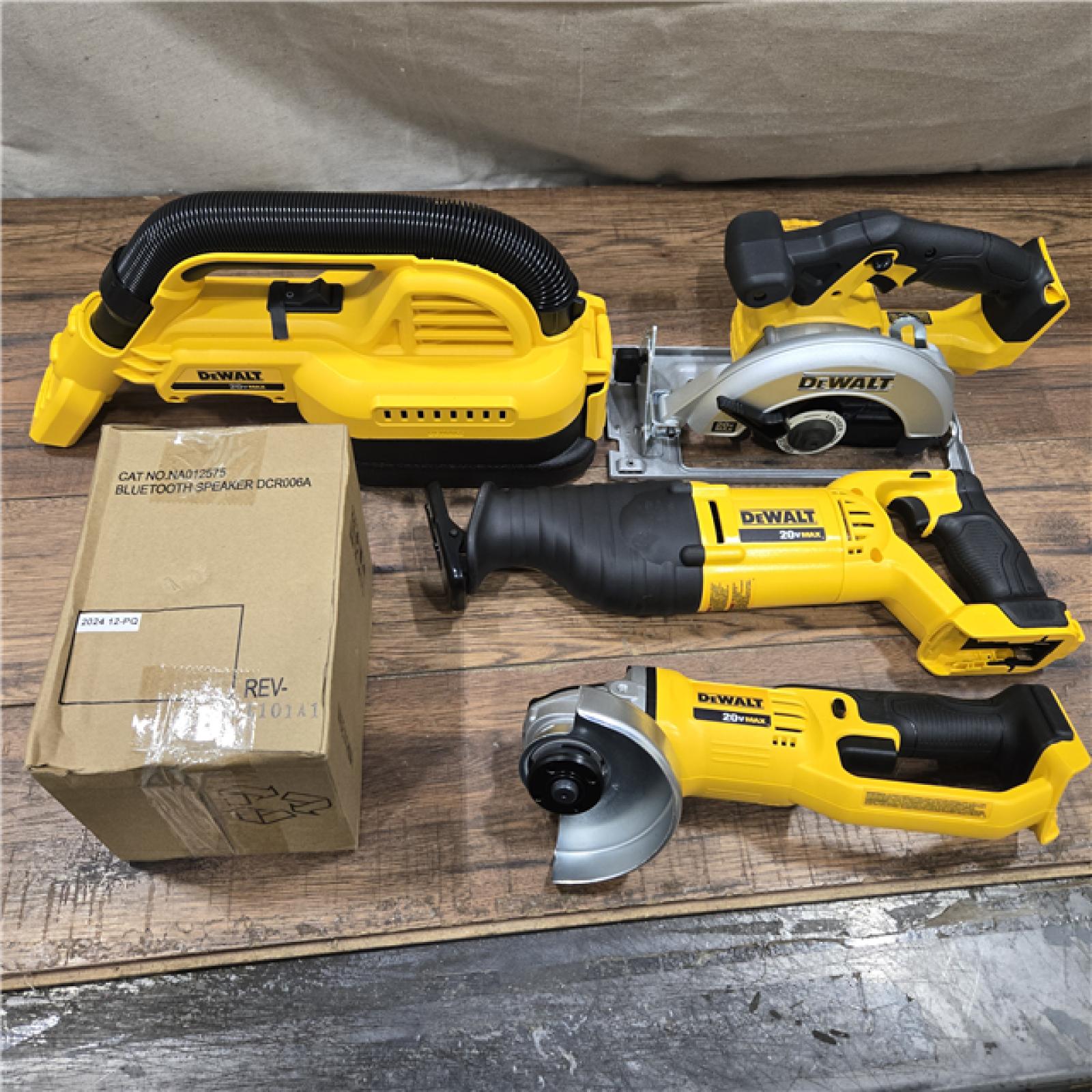 GOOD- DEWALT 20-Volt Max Lithium-Ion 10-Tool Cordless Combo Kit with Two 2.0 Ah Batteries, Charger and 2 Bags
